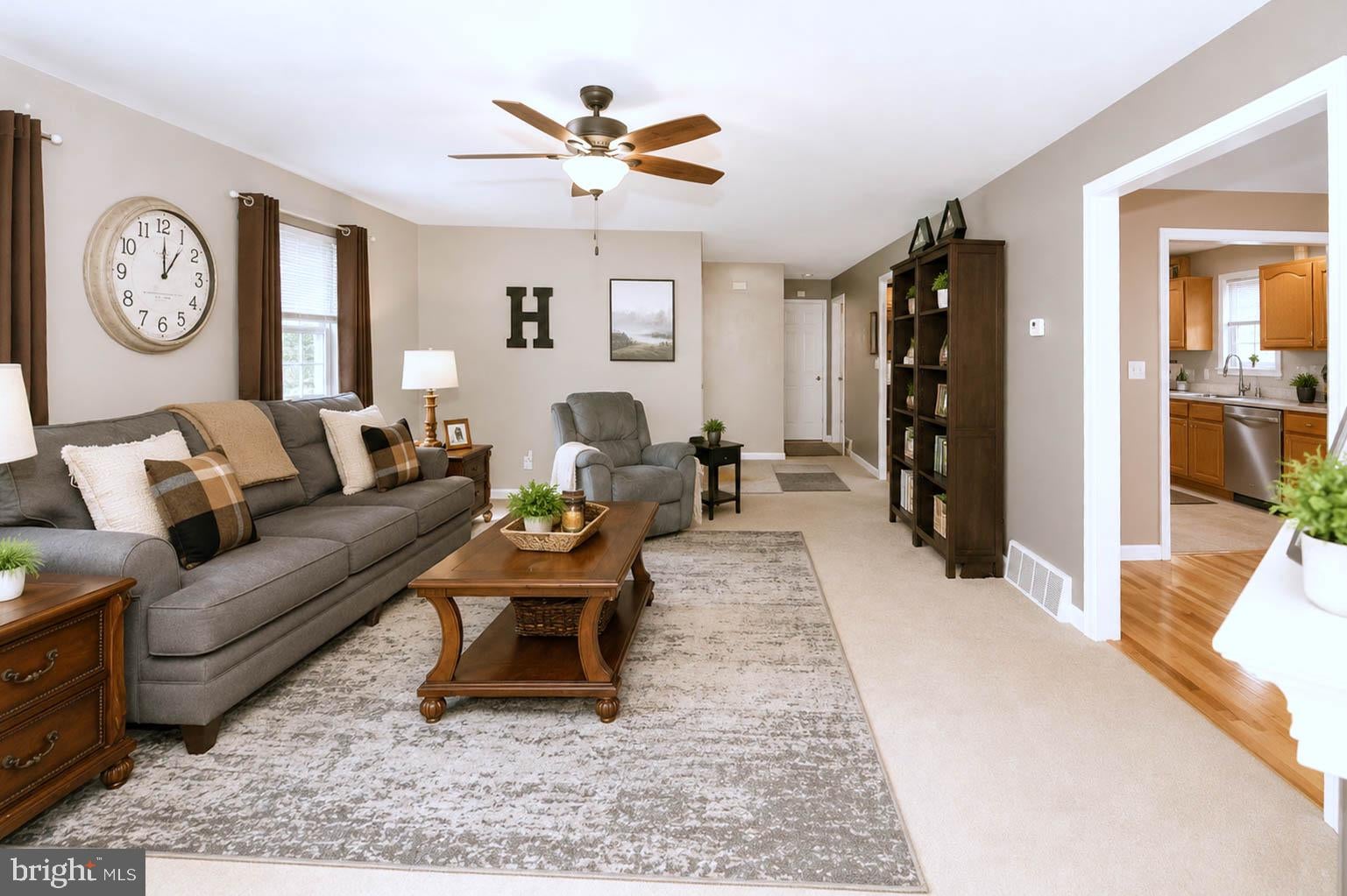 6 ROLLING OAKS ESTATES