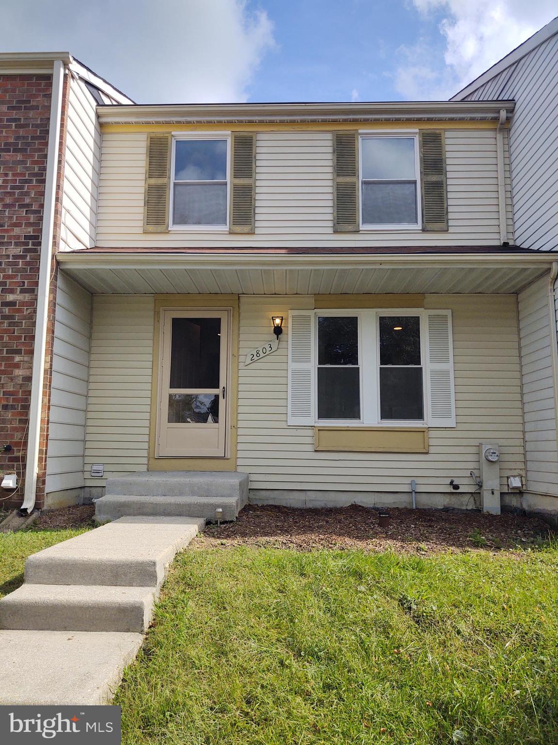 OAK POND - Residential