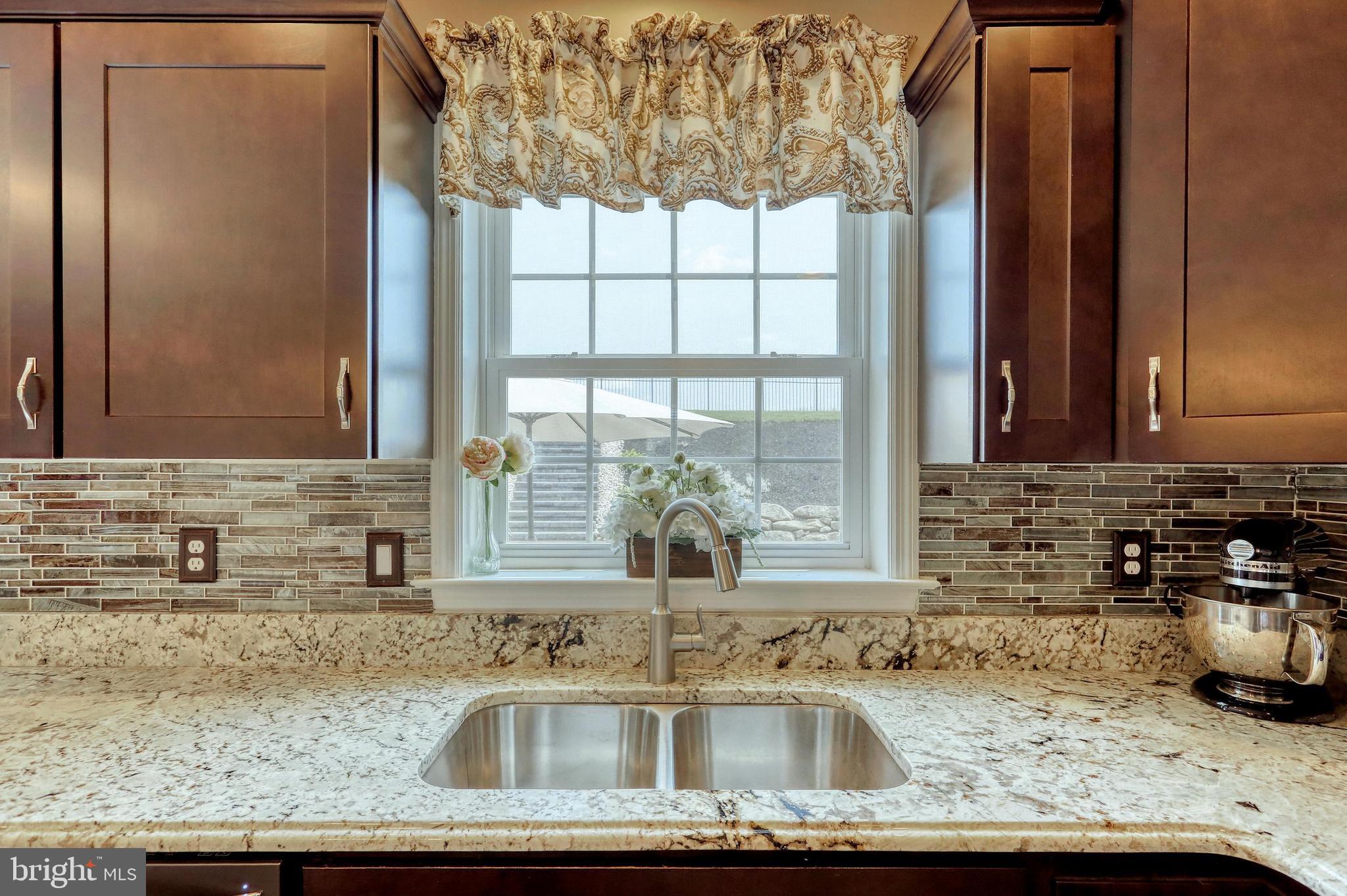 ASHCOMBE FARMS SOUTH - Residential