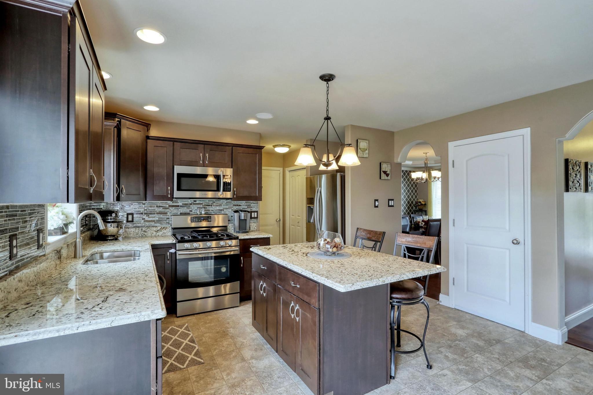 ASHCOMBE FARMS SOUTH - Residential