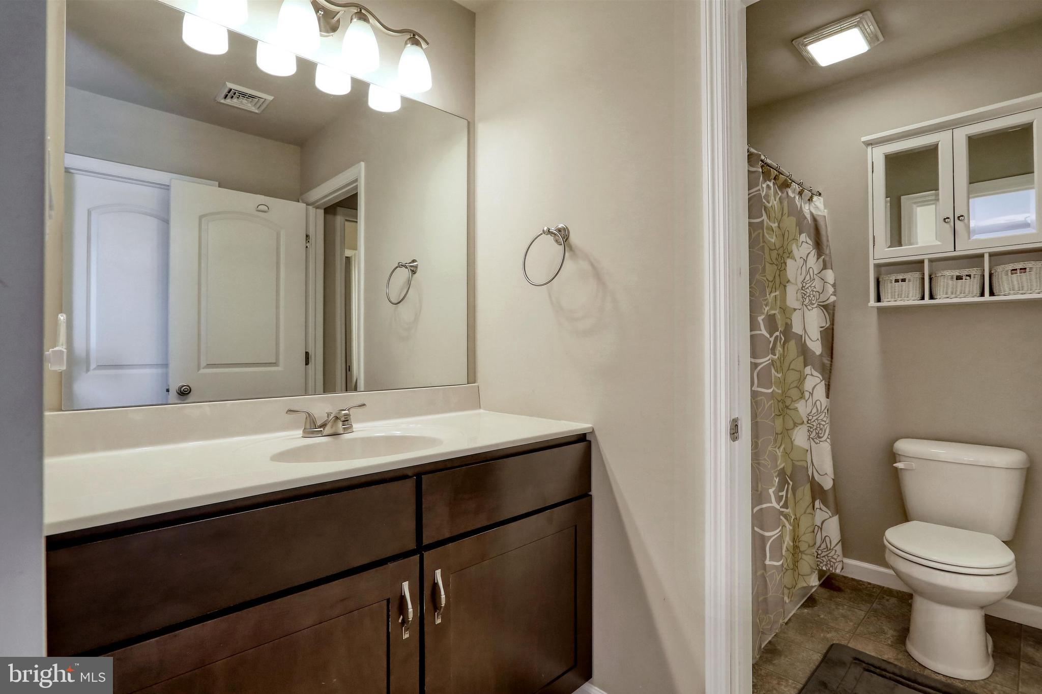 ASHCOMBE FARMS SOUTH - Residential