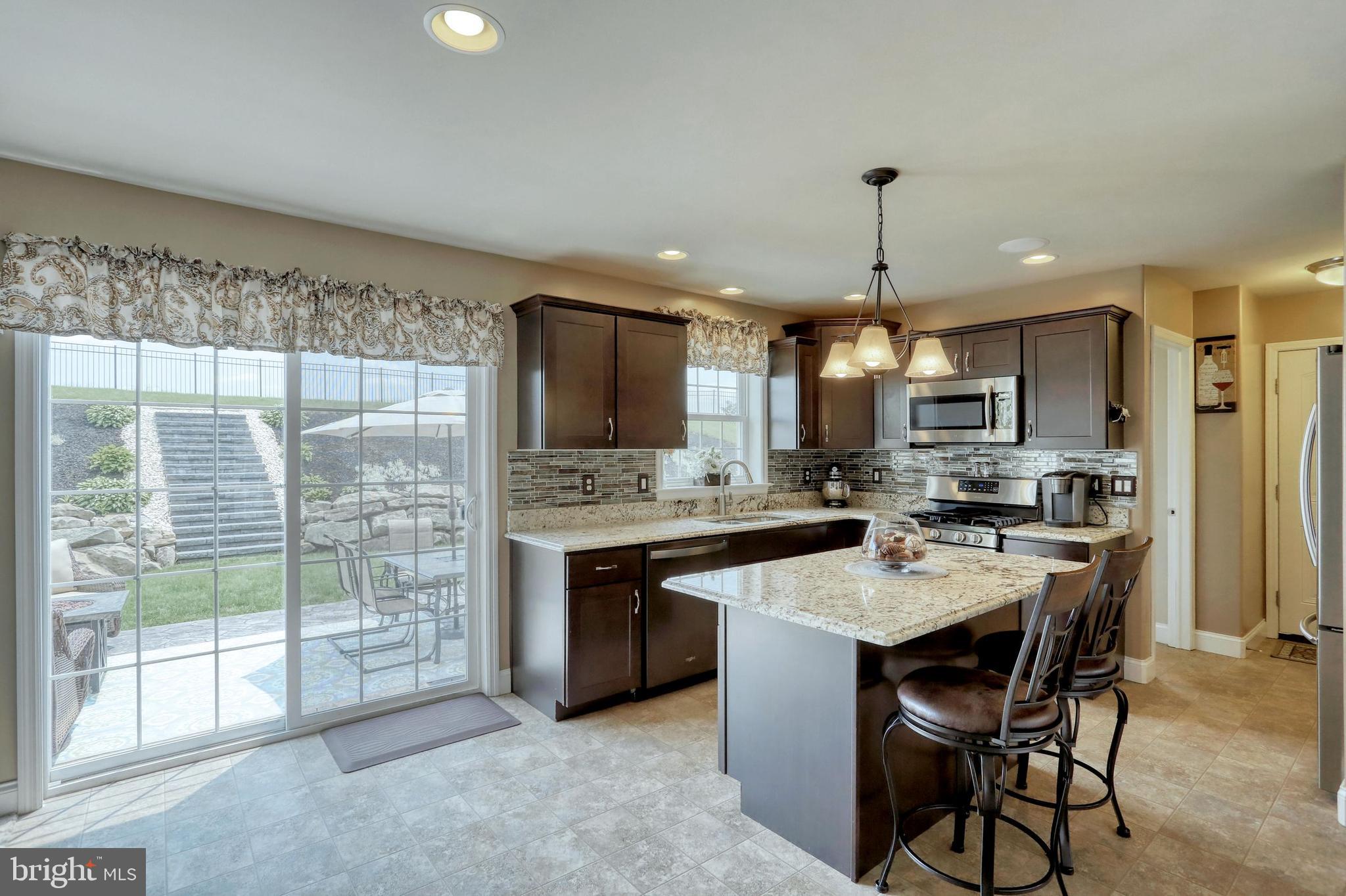 ASHCOMBE FARMS SOUTH - Residential