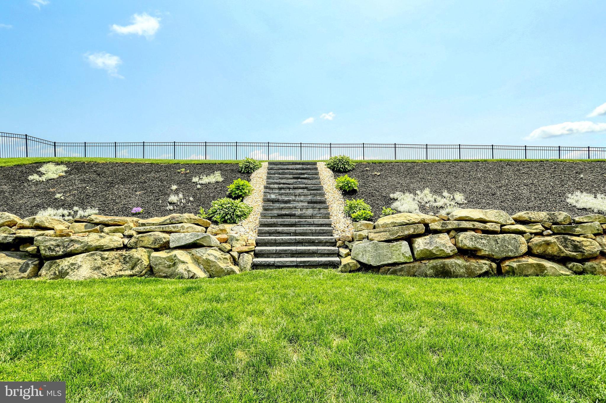 ASHCOMBE FARMS SOUTH - Residential