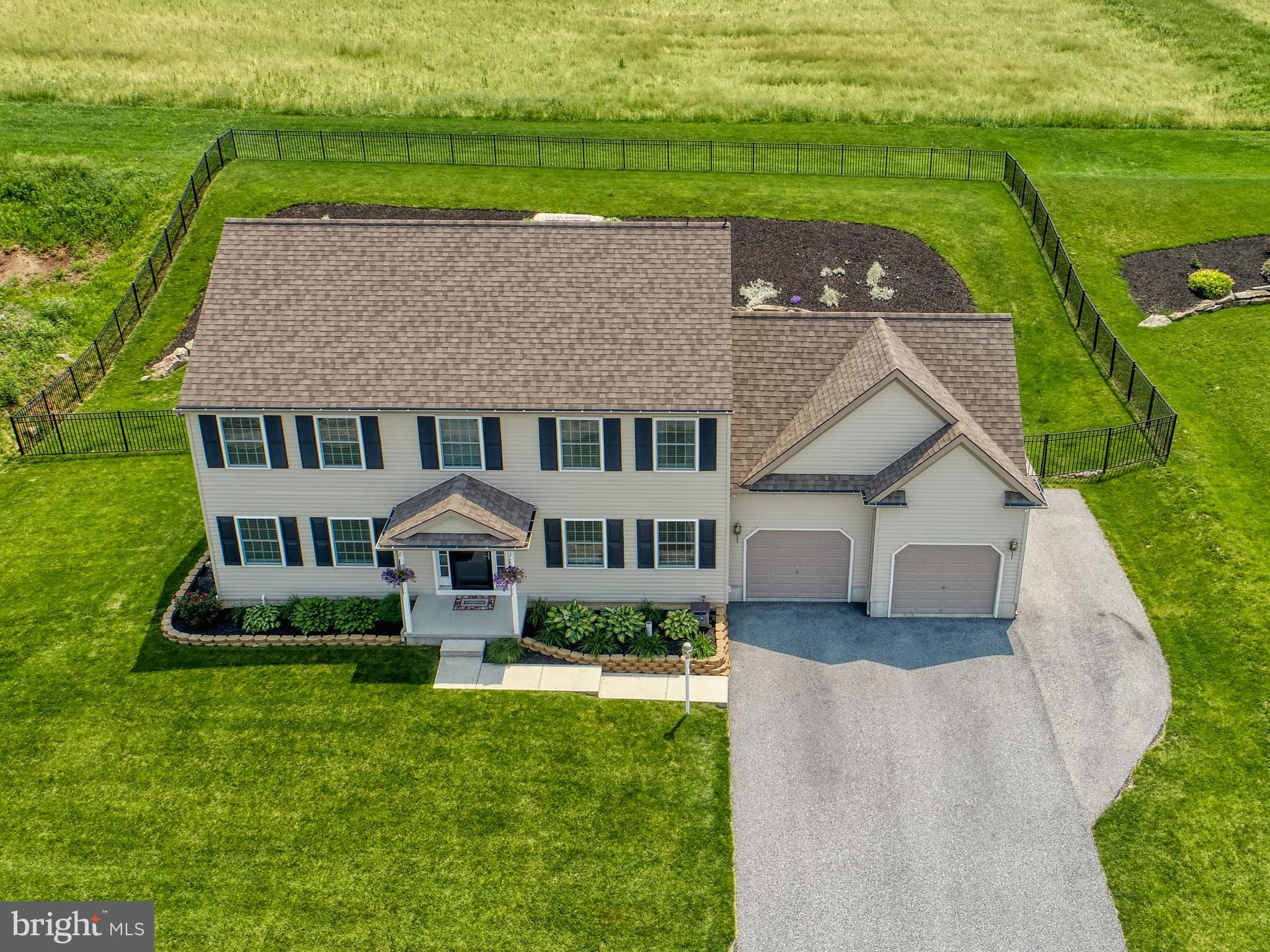 ASHCOMBE FARMS SOUTH - Residential