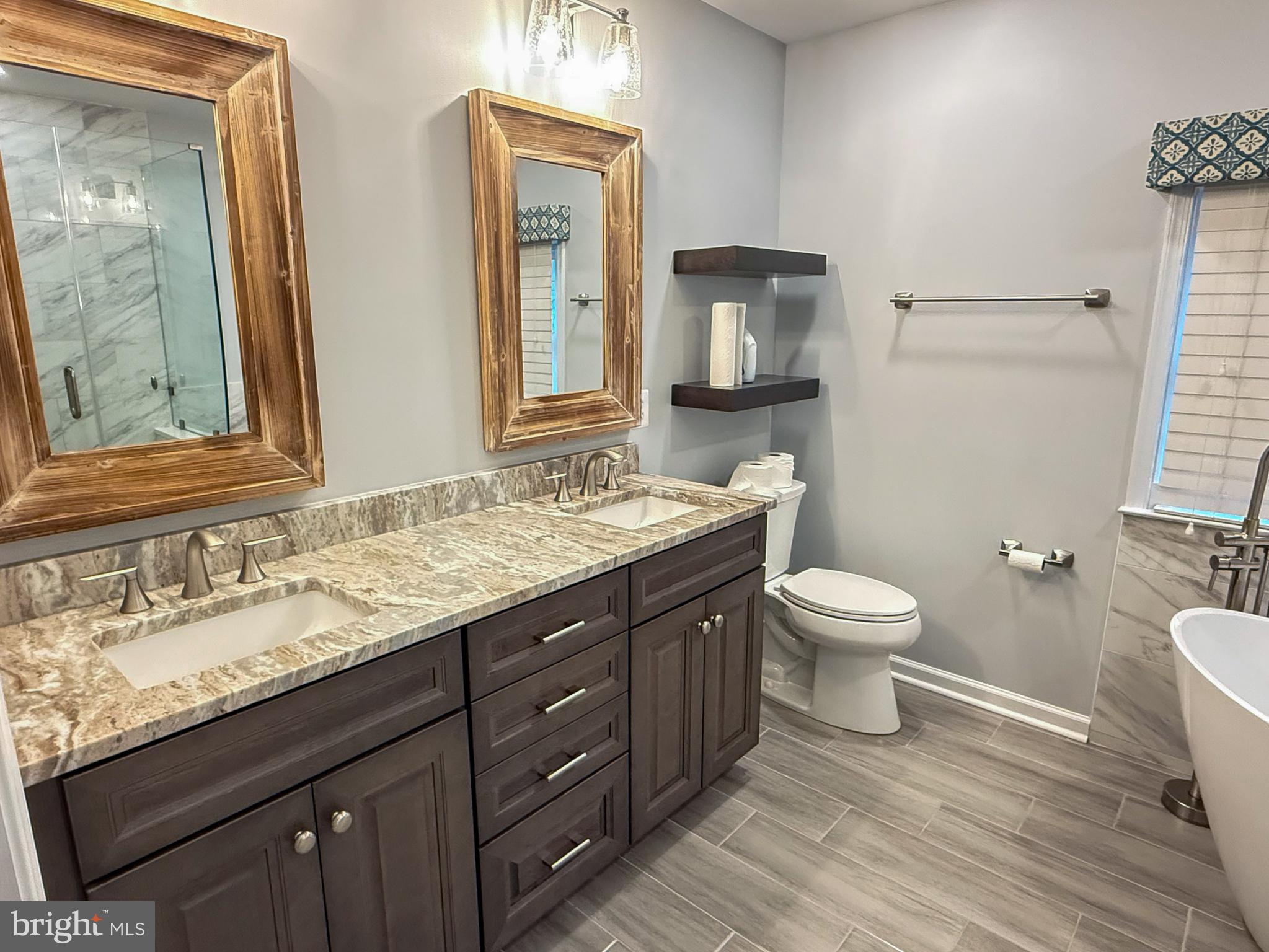 PLEASANT HILL - Residential Lease