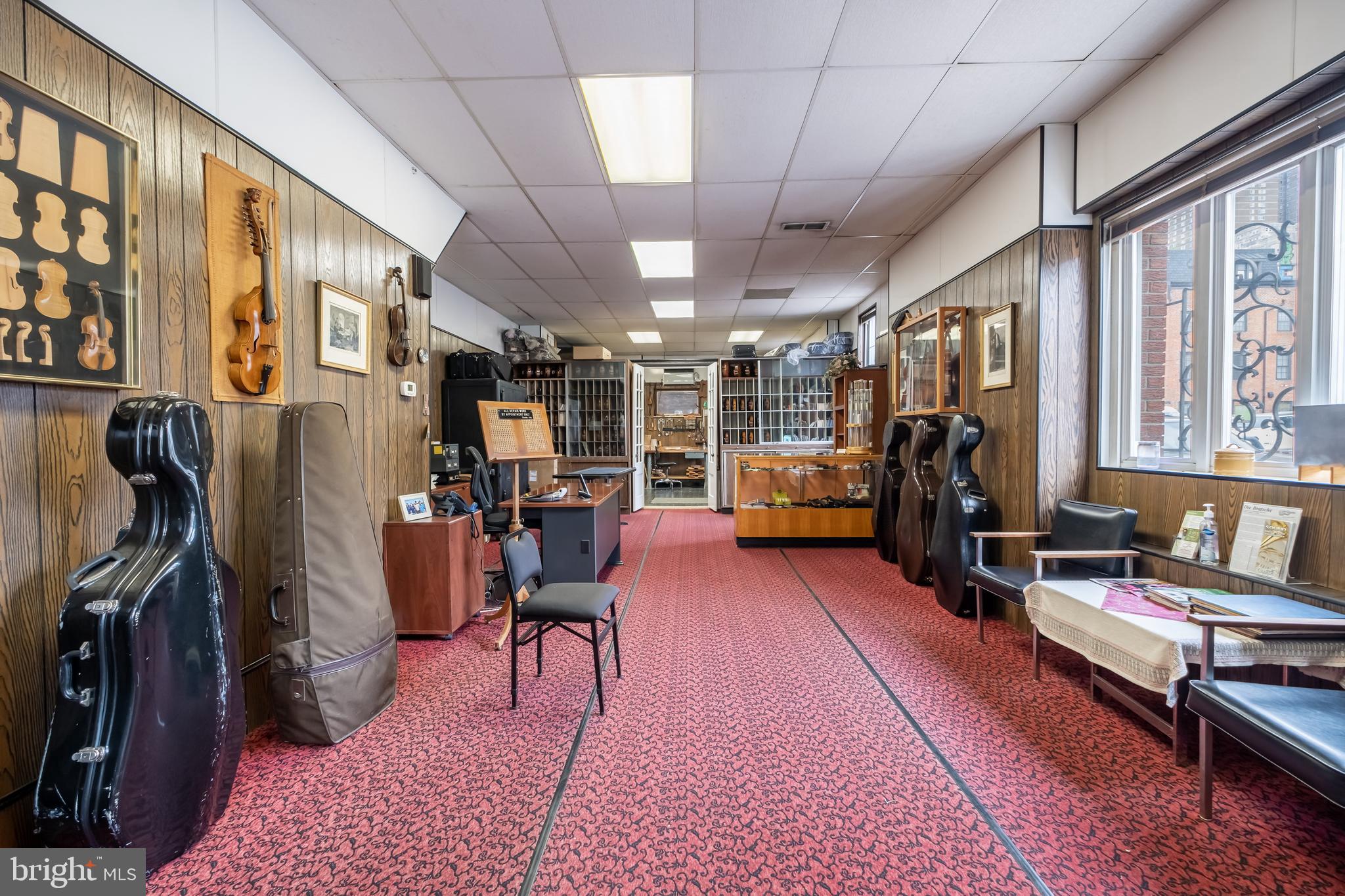 RITTENHOUSE SQUARE - Commercial Sale