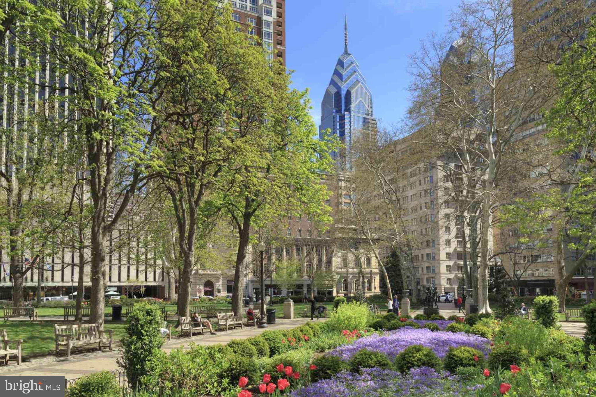 RITTENHOUSE SQUARE - Commercial Sale