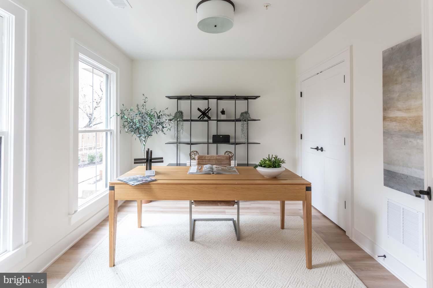 BALLSTON - Residential