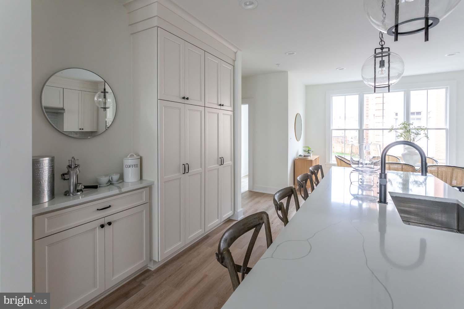 BALLSTON - Residential