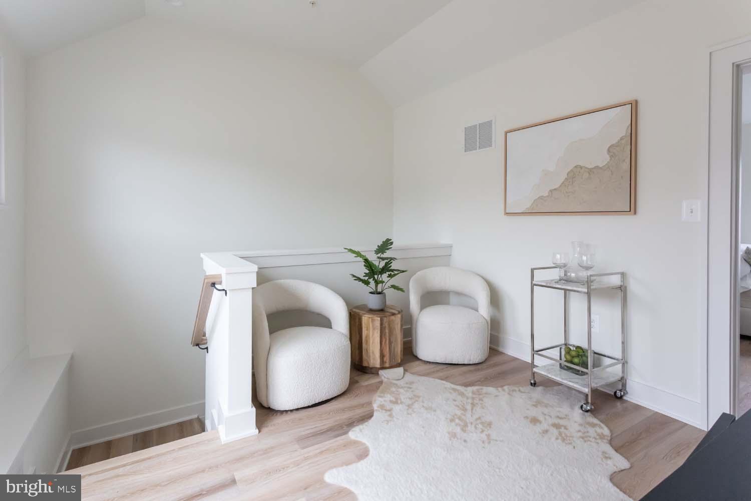 BALLSTON - Residential