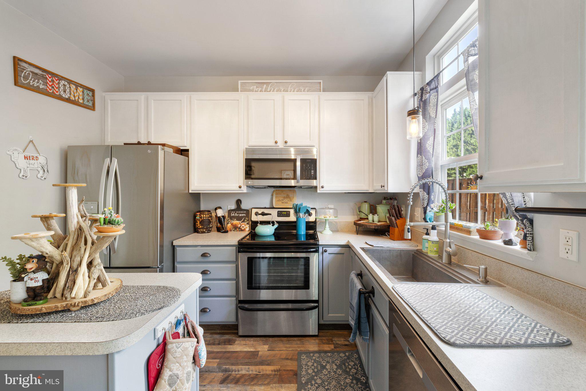 BRAEMAR/HIGHLAND - Residential