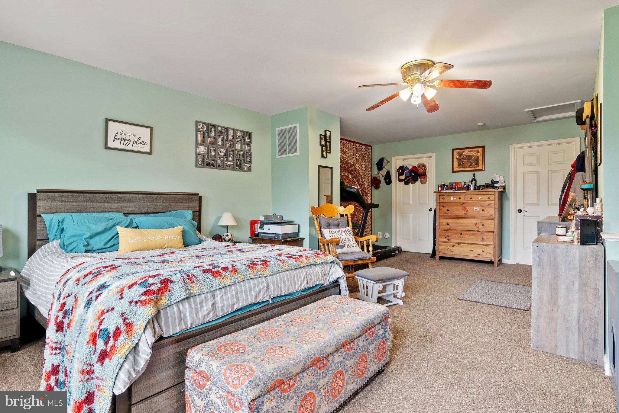 BRAEMAR/HIGHLAND - Residential