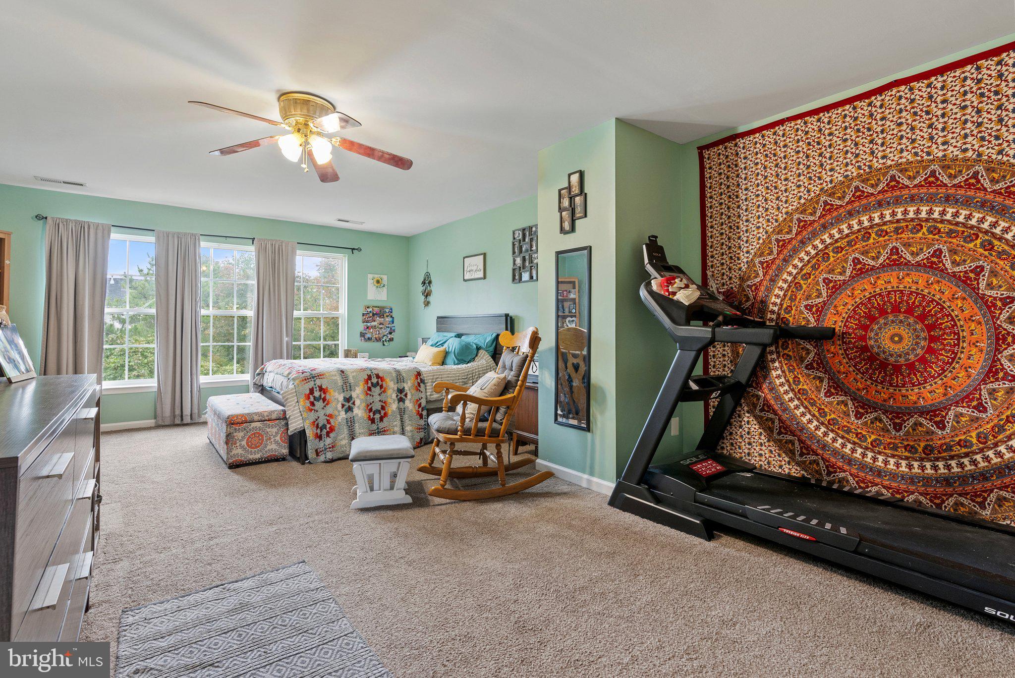 BRAEMAR/HIGHLAND - Residential