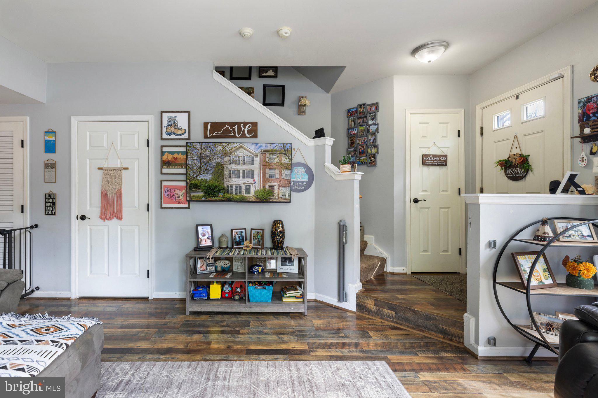 BRAEMAR/HIGHLAND - Residential