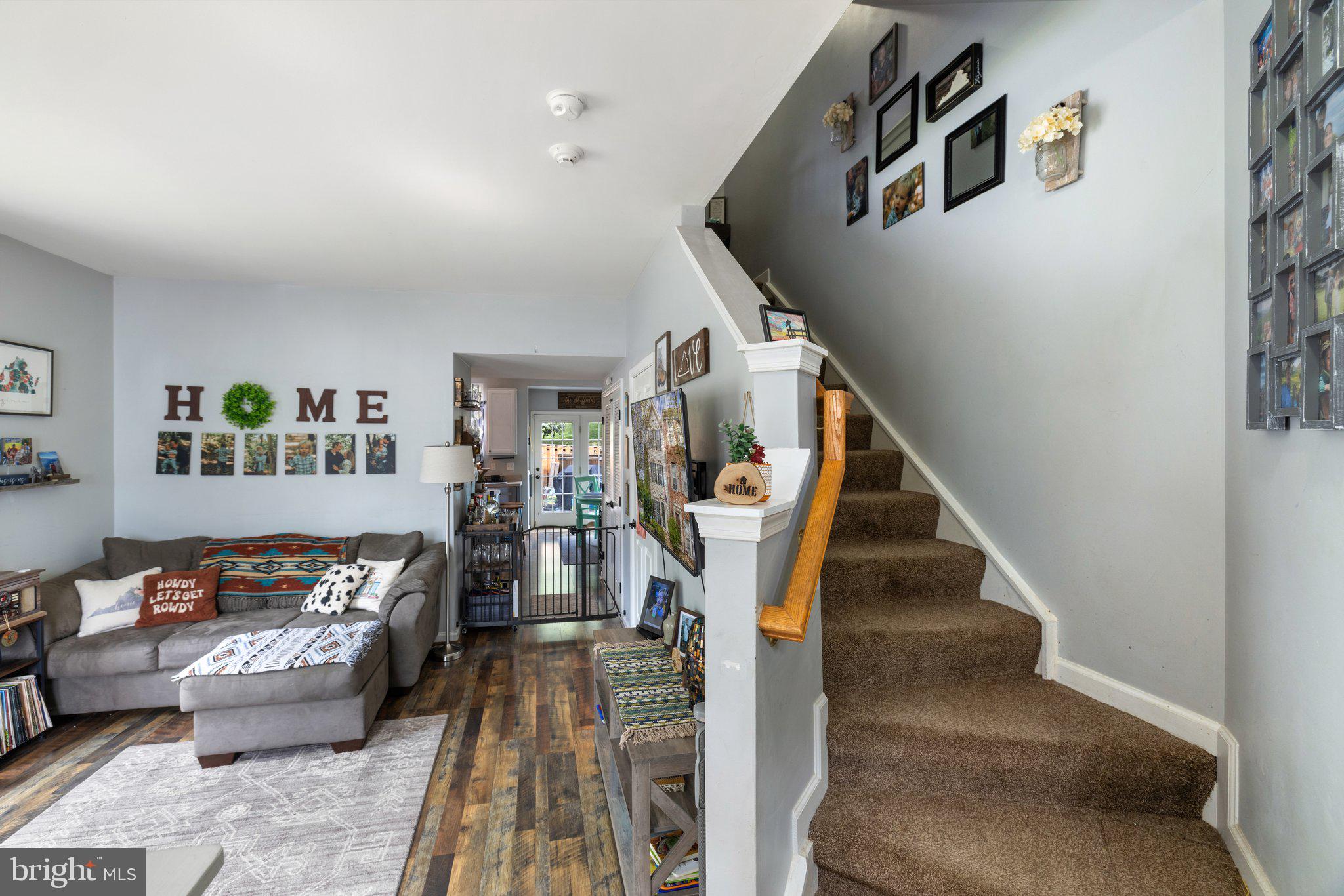 BRAEMAR/HIGHLAND - Residential