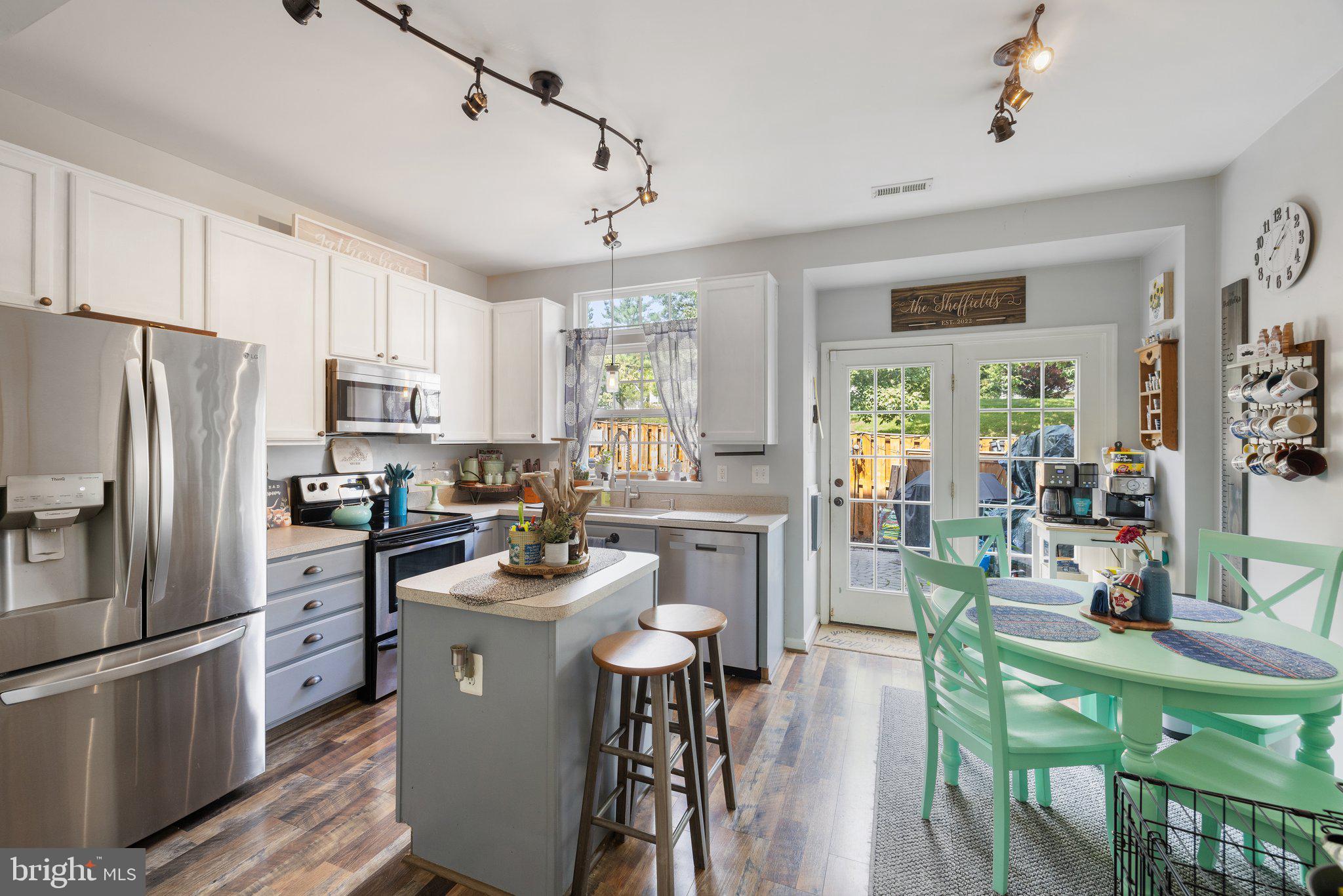 BRAEMAR/HIGHLAND - Residential