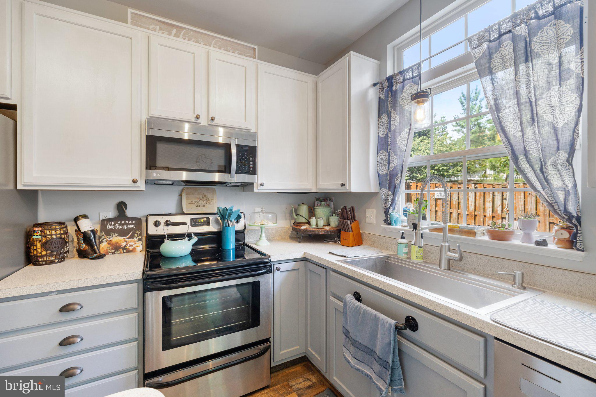 BRAEMAR/HIGHLAND - Residential