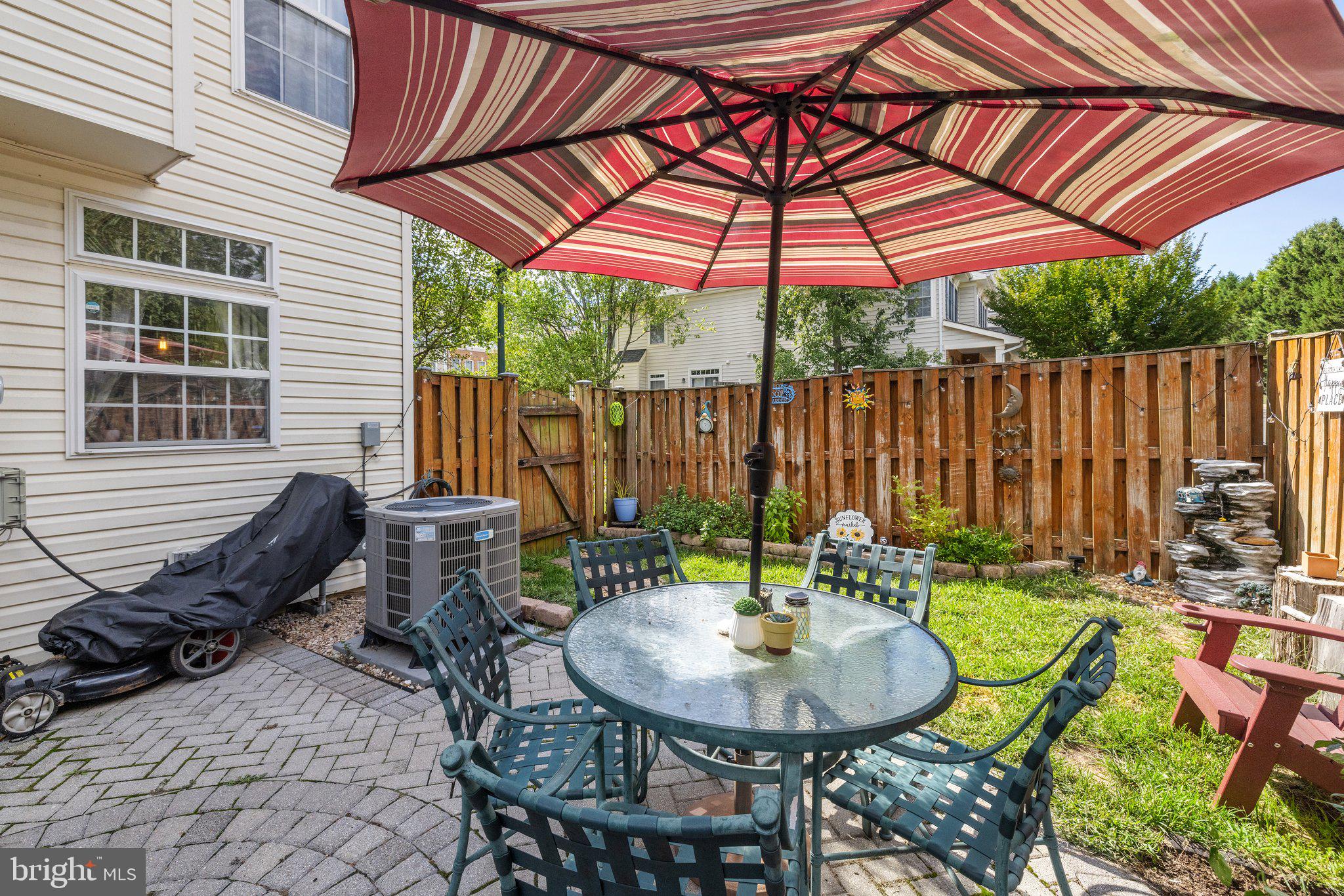 BRAEMAR/HIGHLAND - Residential