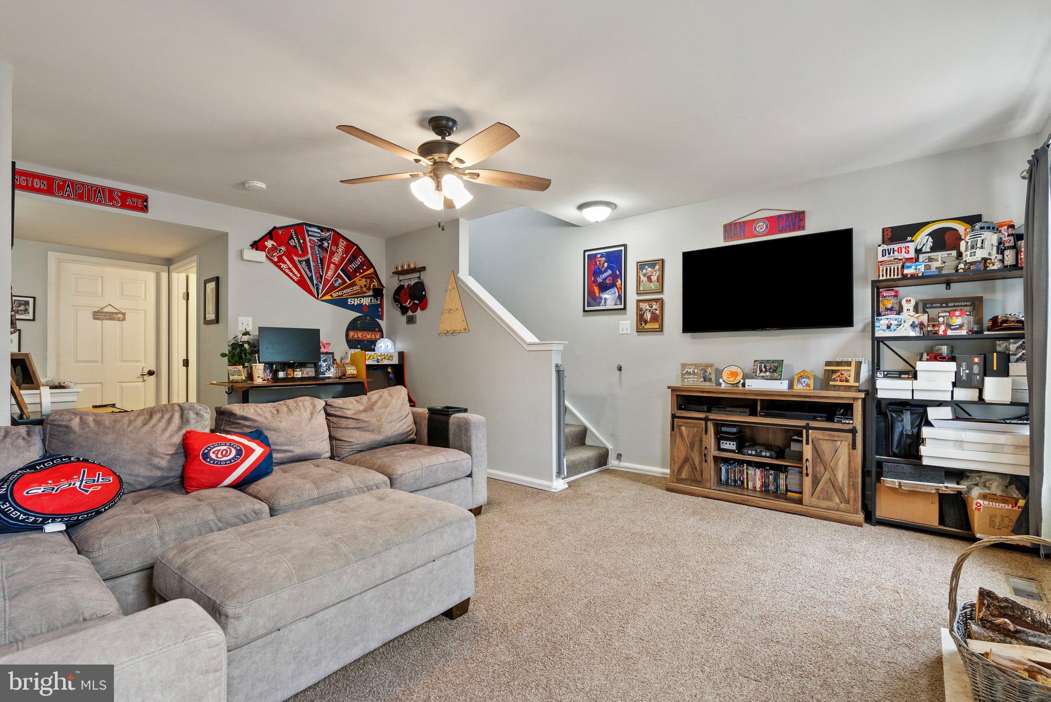 BRAEMAR/HIGHLAND - Residential