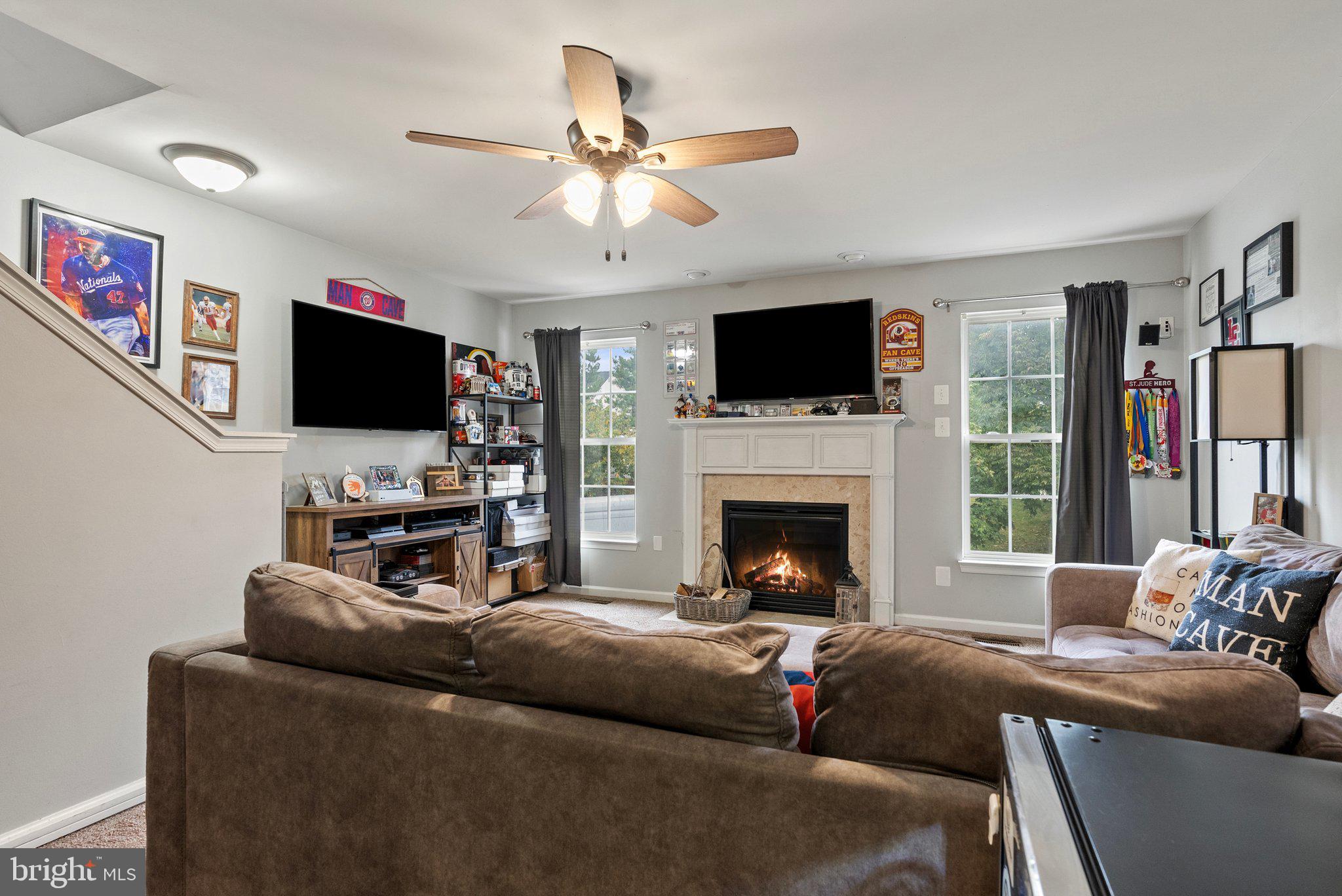 BRAEMAR/HIGHLAND - Residential