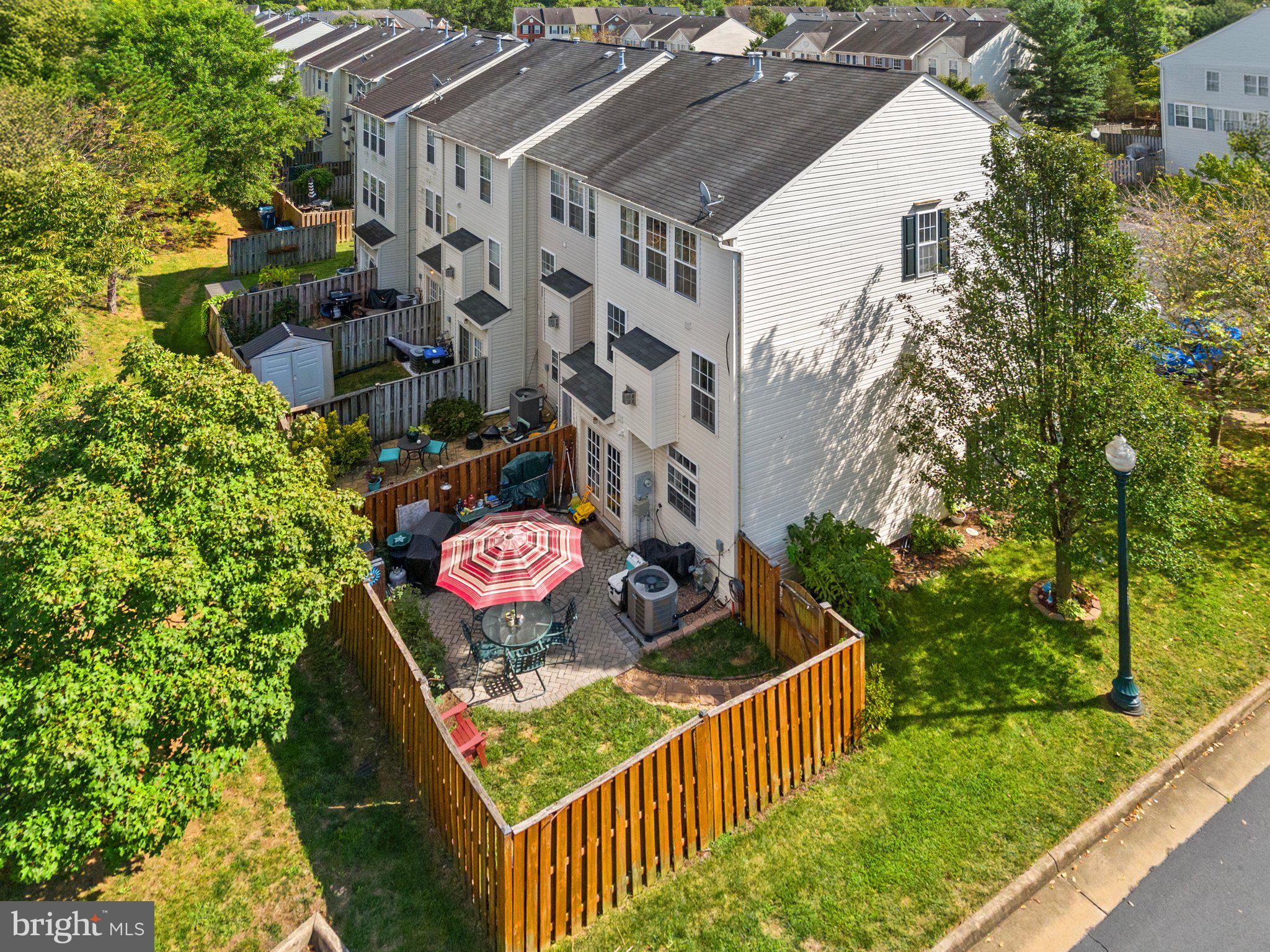 BRAEMAR/HIGHLAND - Residential