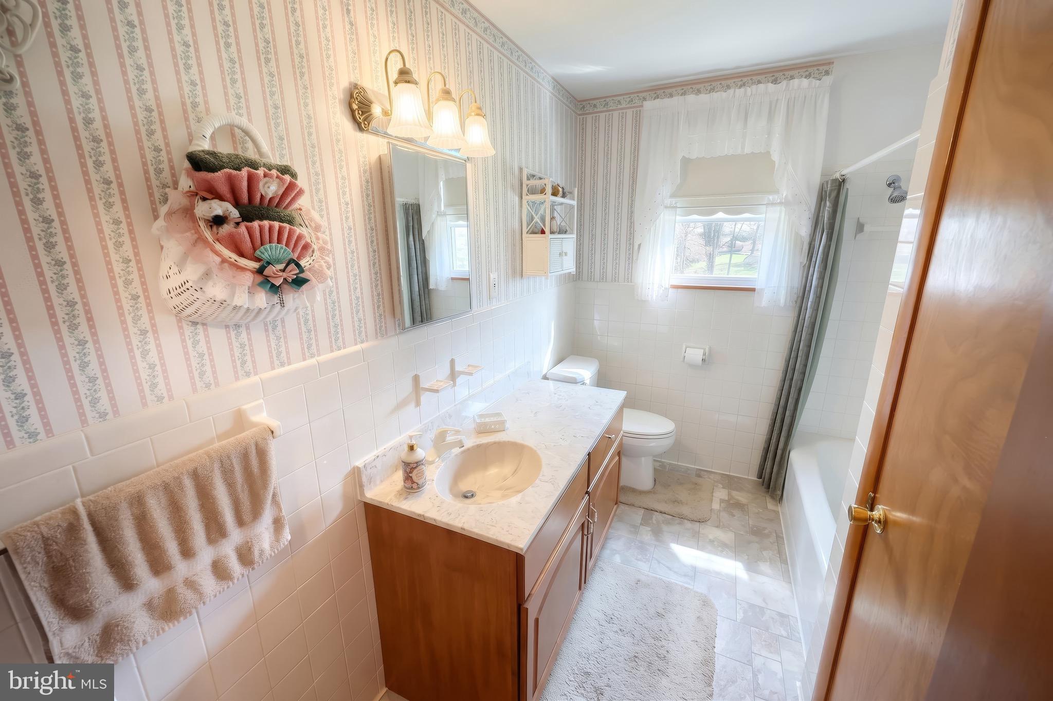 CUMBERLAND TOWNSHIP - Residential