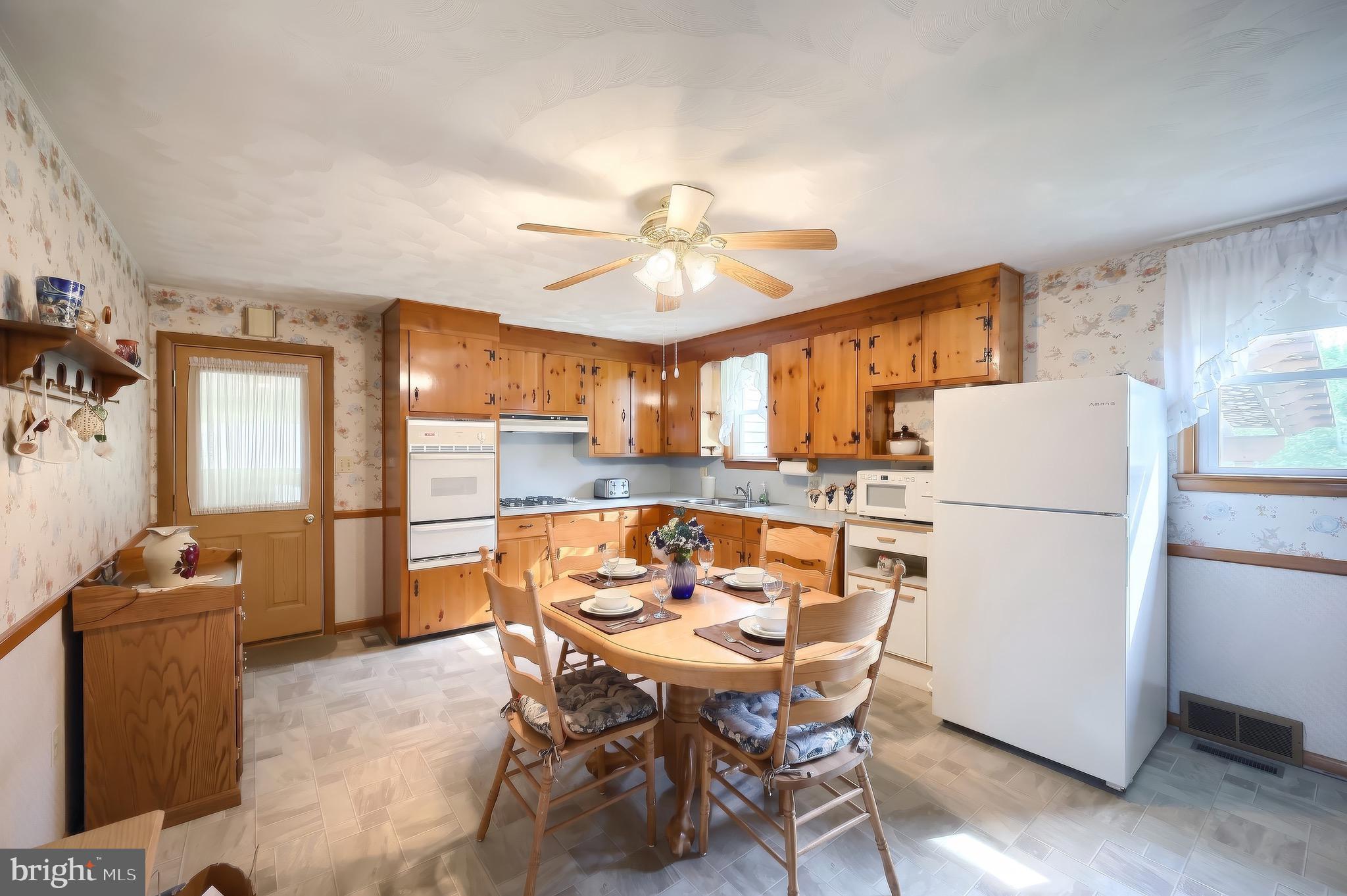 CUMBERLAND TOWNSHIP - Residential
