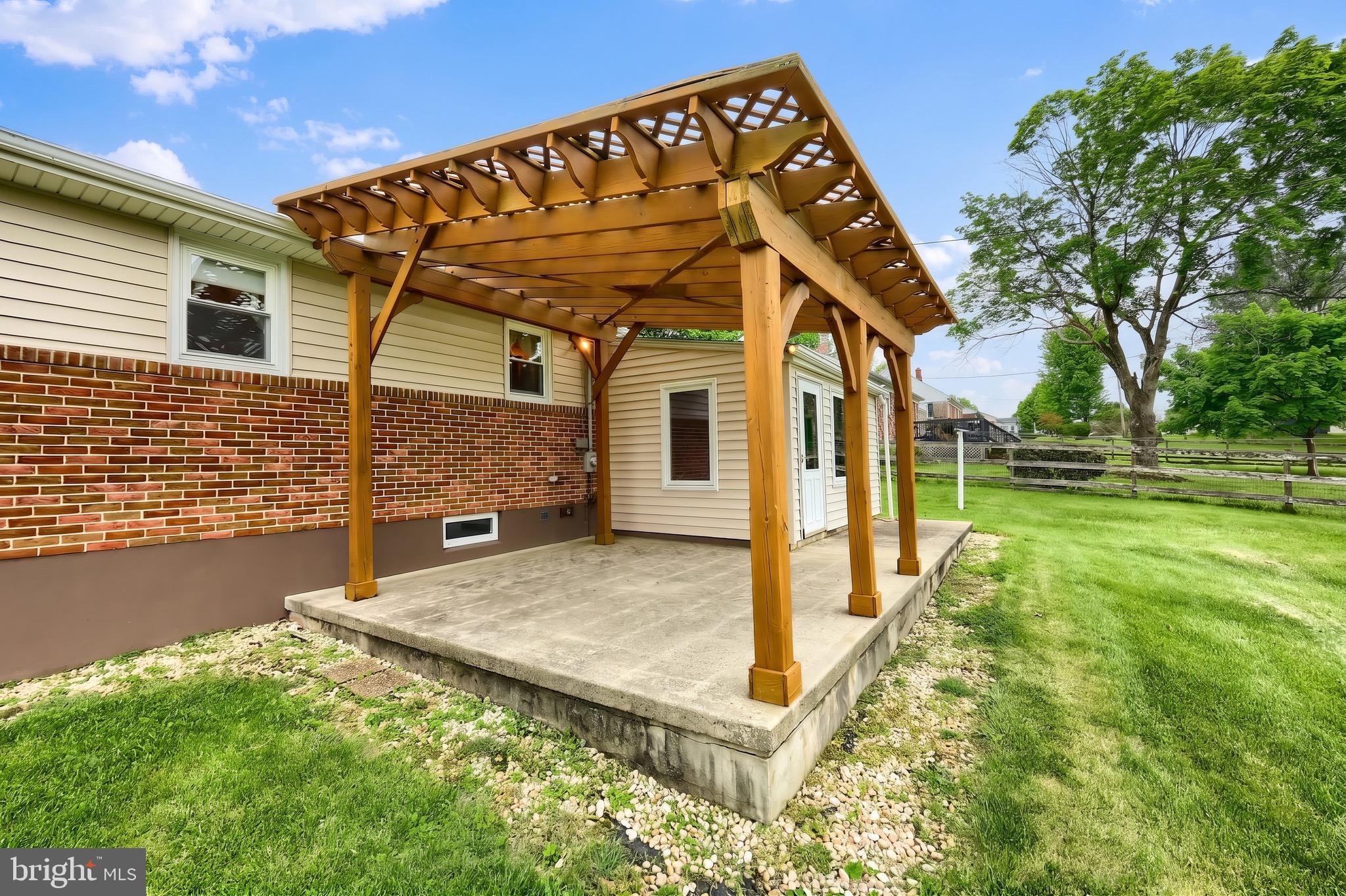 CUMBERLAND TOWNSHIP - Residential
