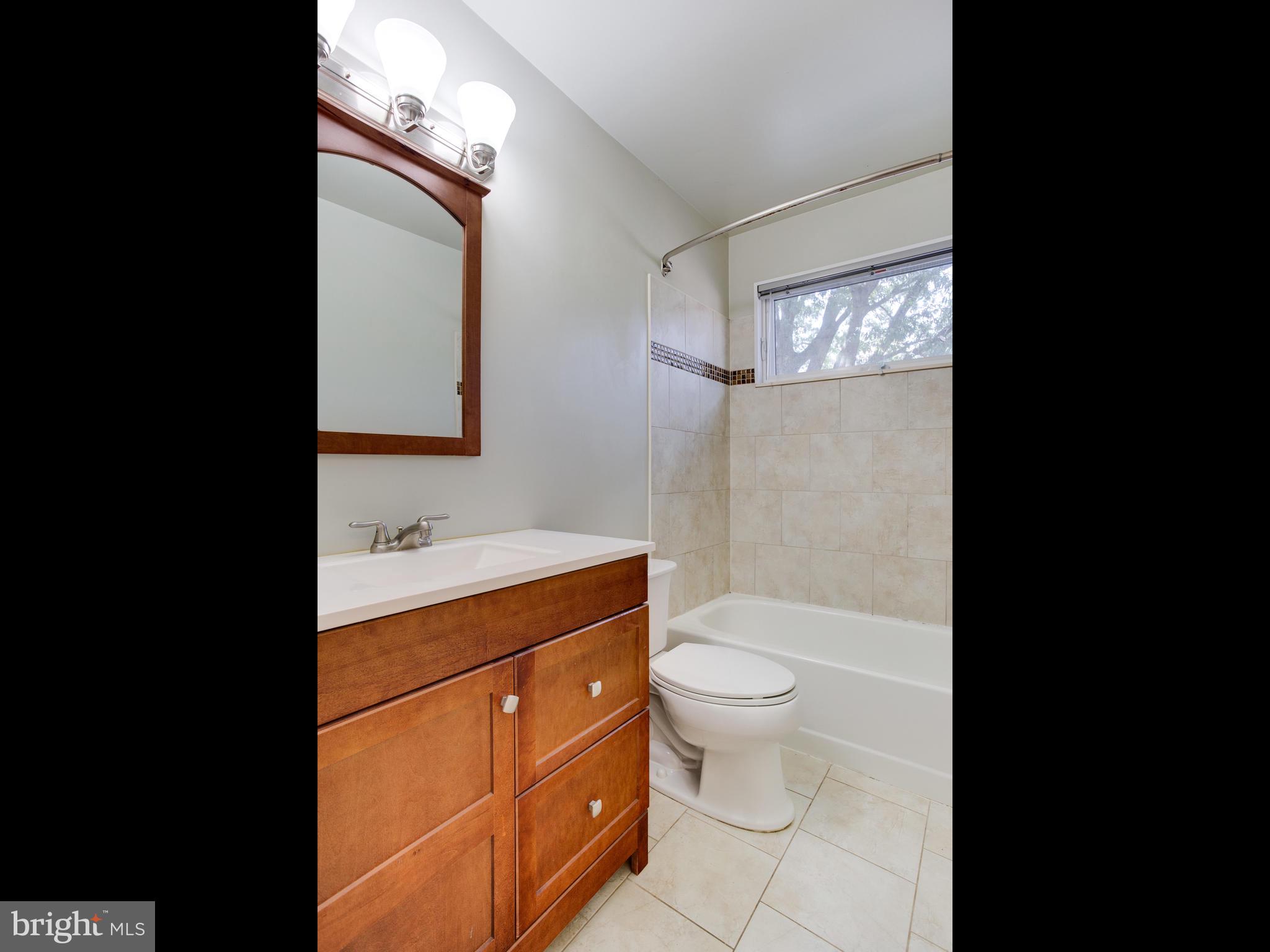 STONECREEK - Residential Lease