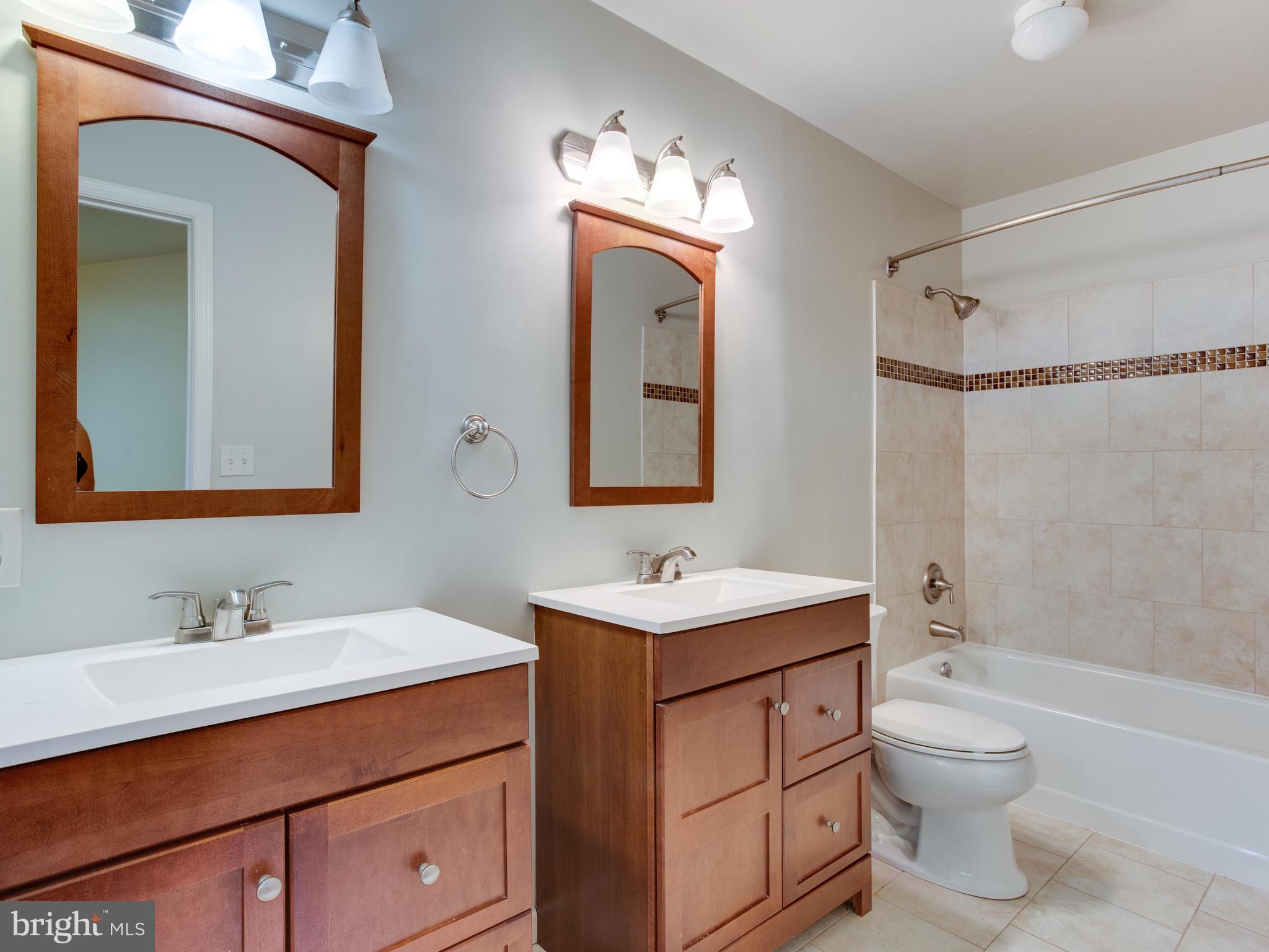 STONECREEK - Residential Lease