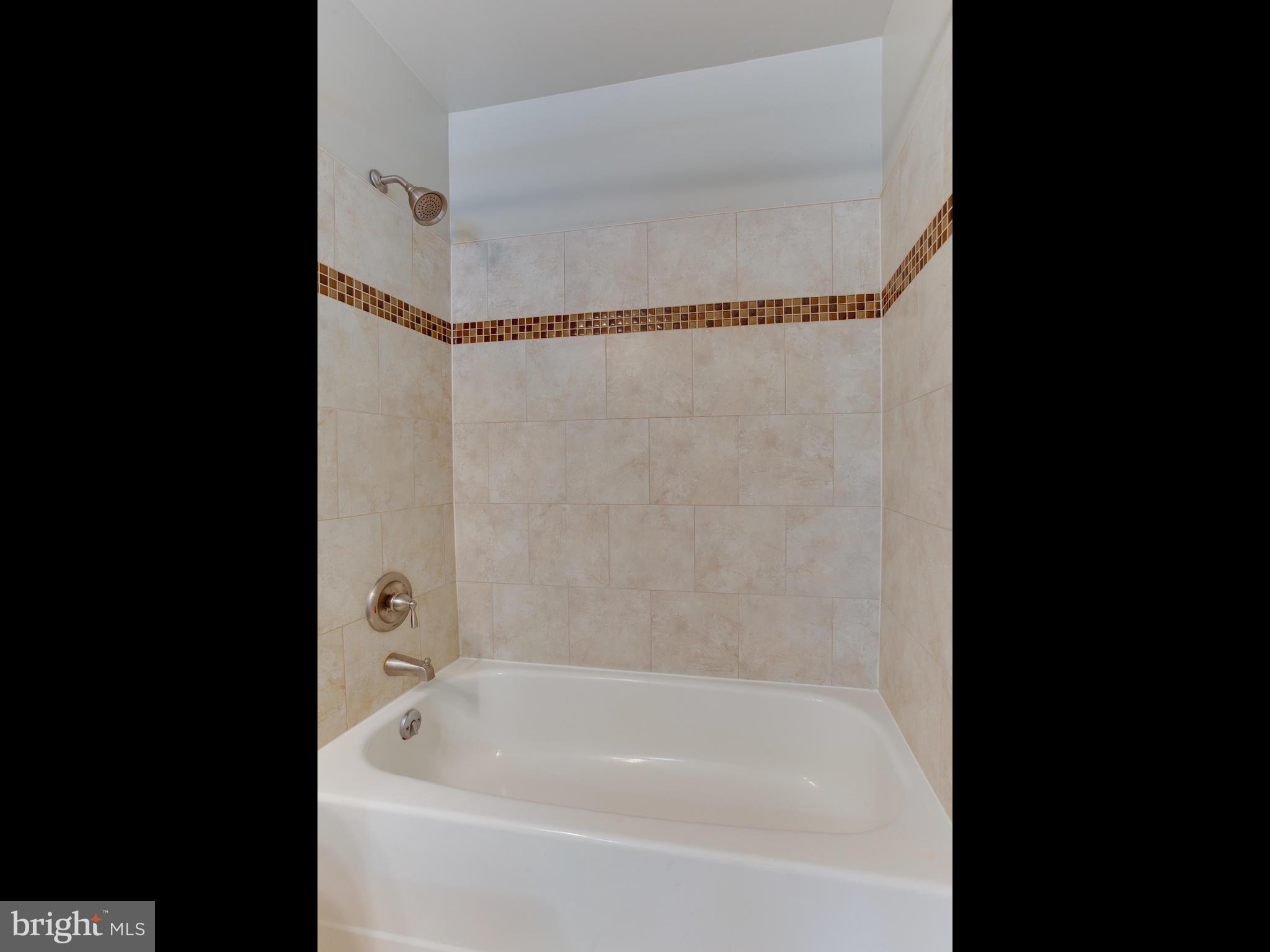 STONECREEK - Residential Lease