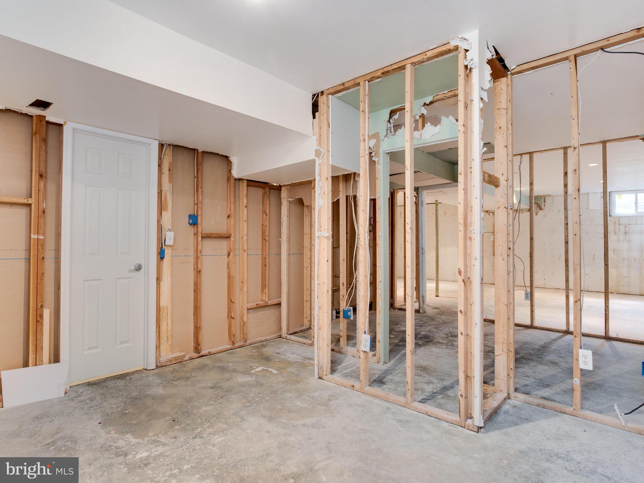 STONECREEK - Residential Lease