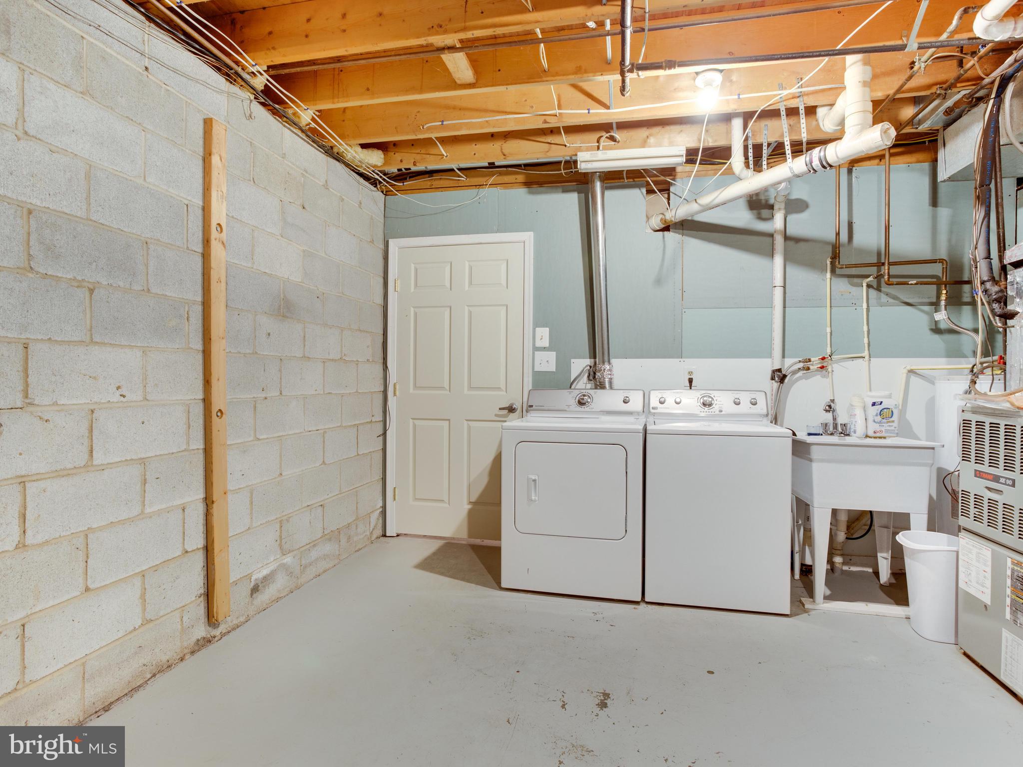 STONECREEK - Residential Lease