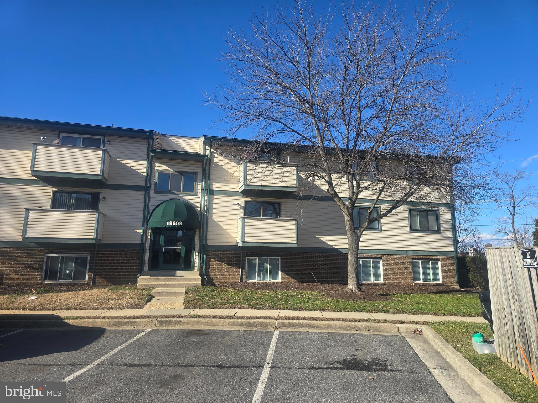 GREENFIELD COMMONS - Residential