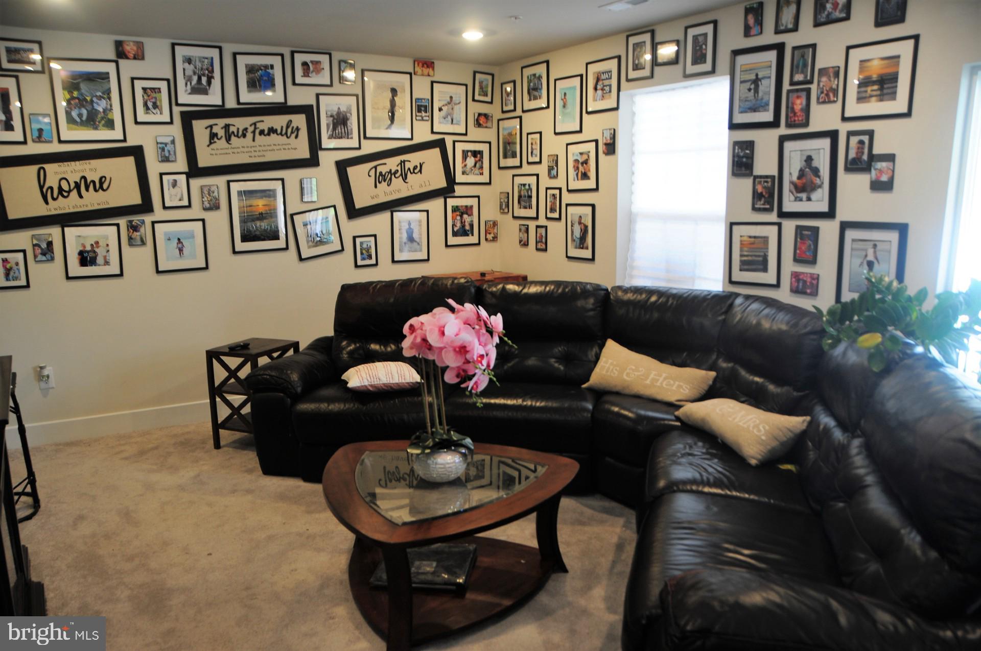 MYRTLE POINT - Residential