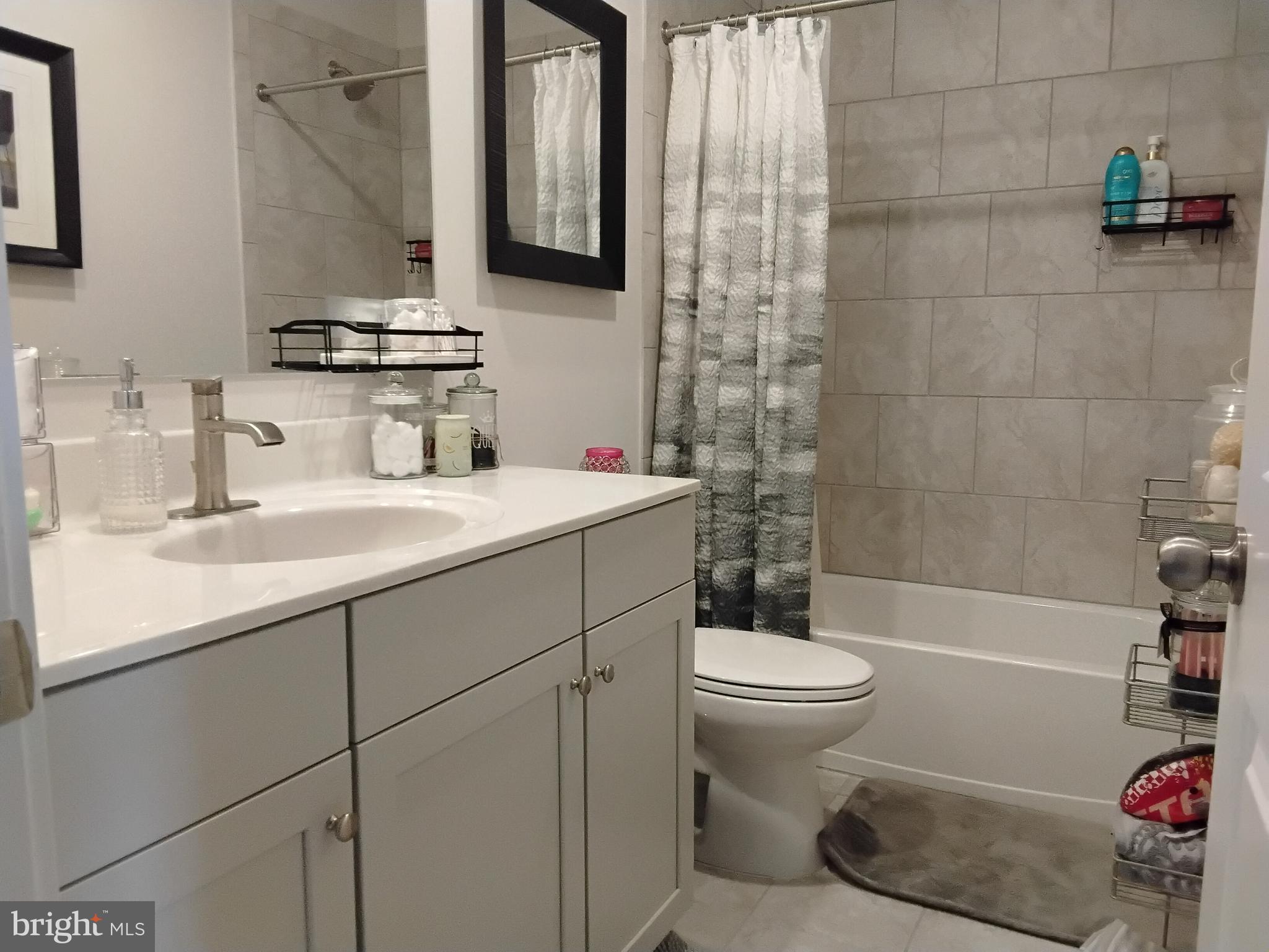 MYRTLE POINT - Residential