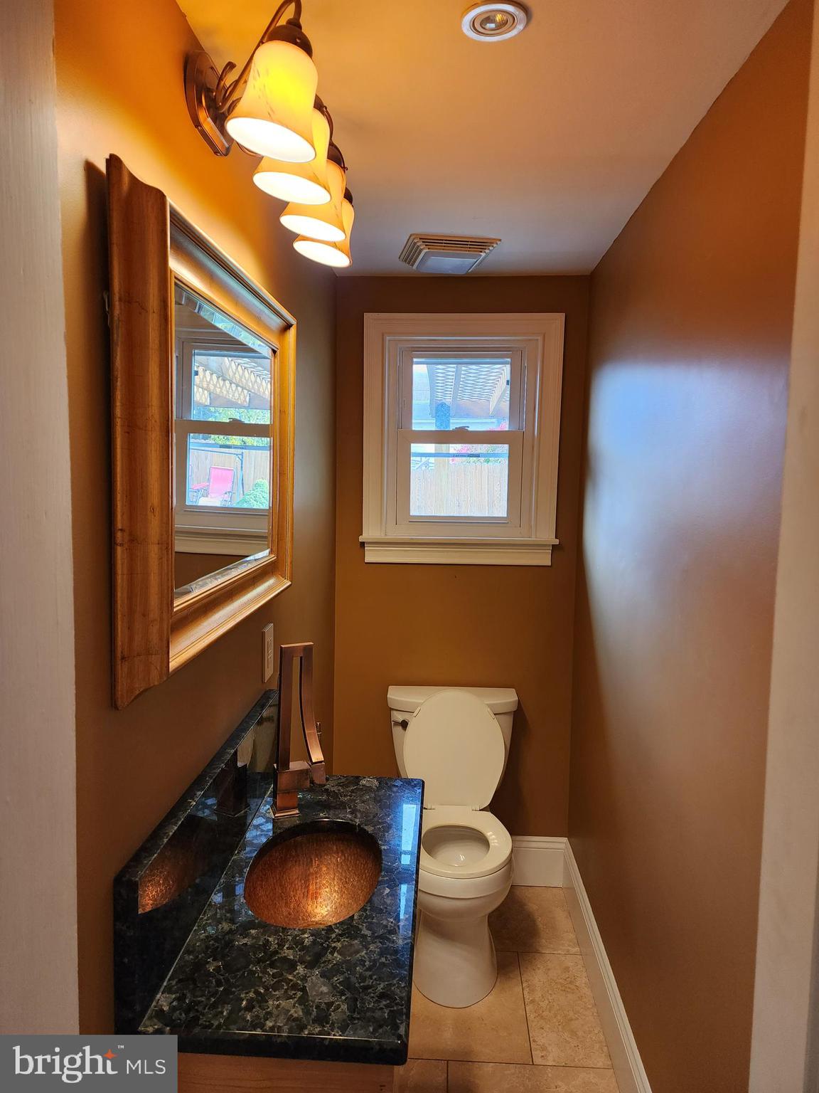 WEST SIDE - Residential