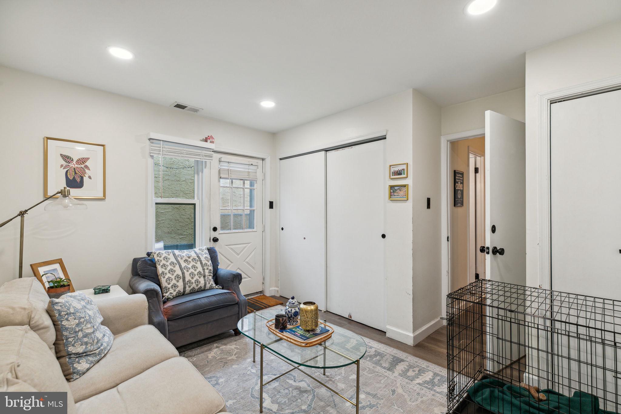 GRADUATE HOSPITAL - Residential Lease