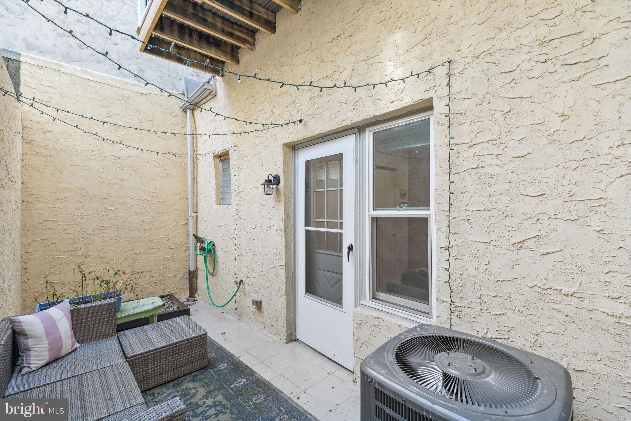 GRADUATE HOSPITAL - Residential Lease