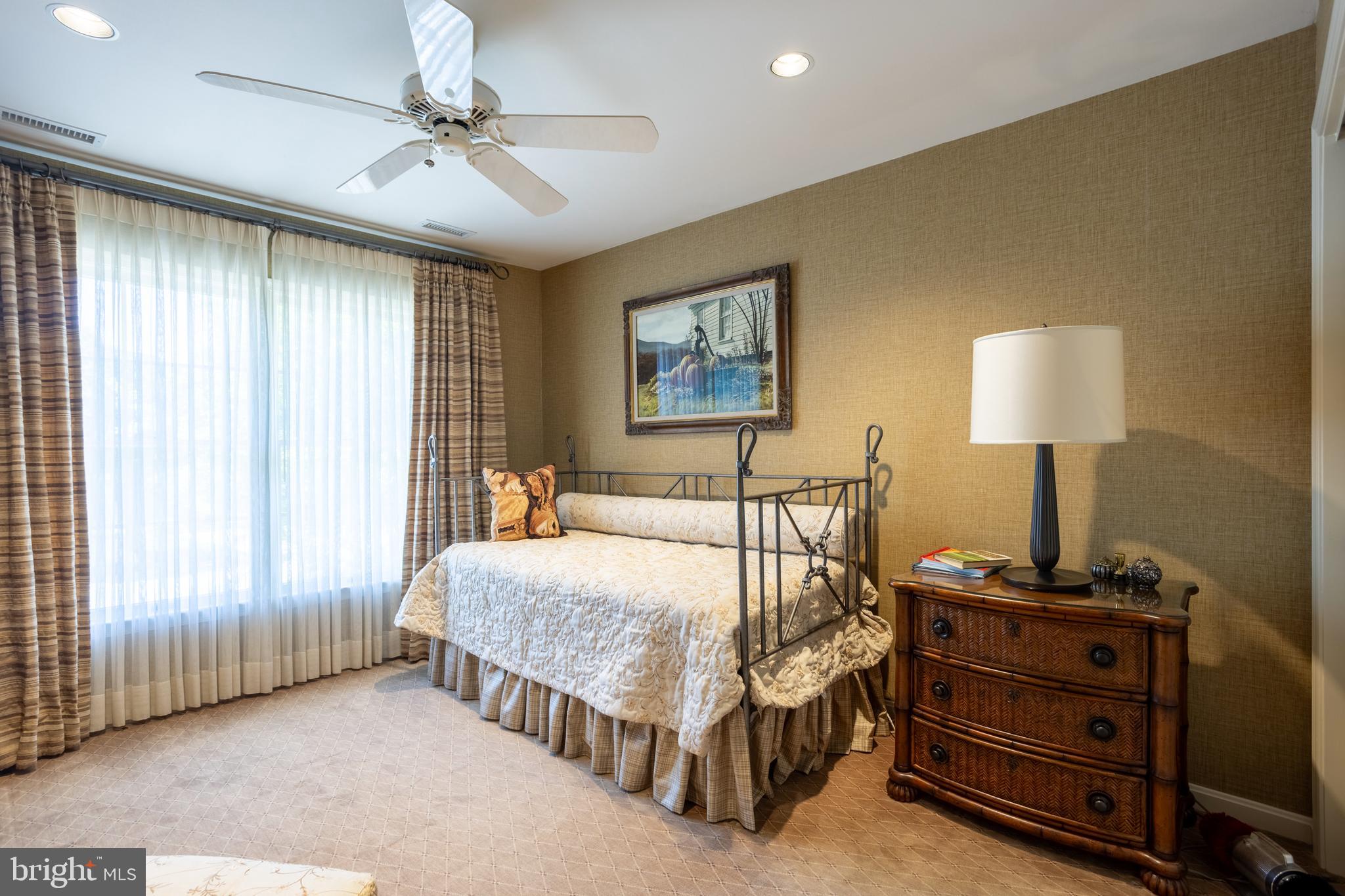 GREENE TREE - Residential