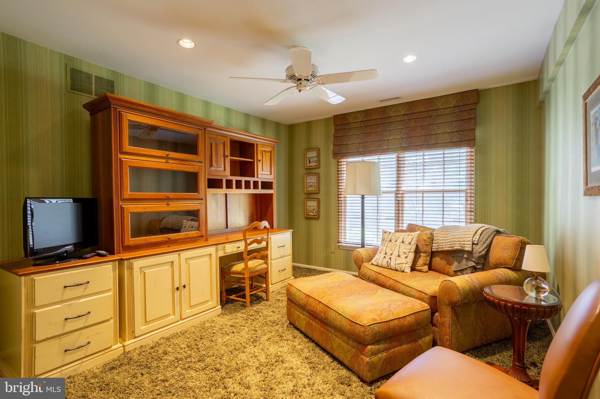 GREENE TREE - Residential