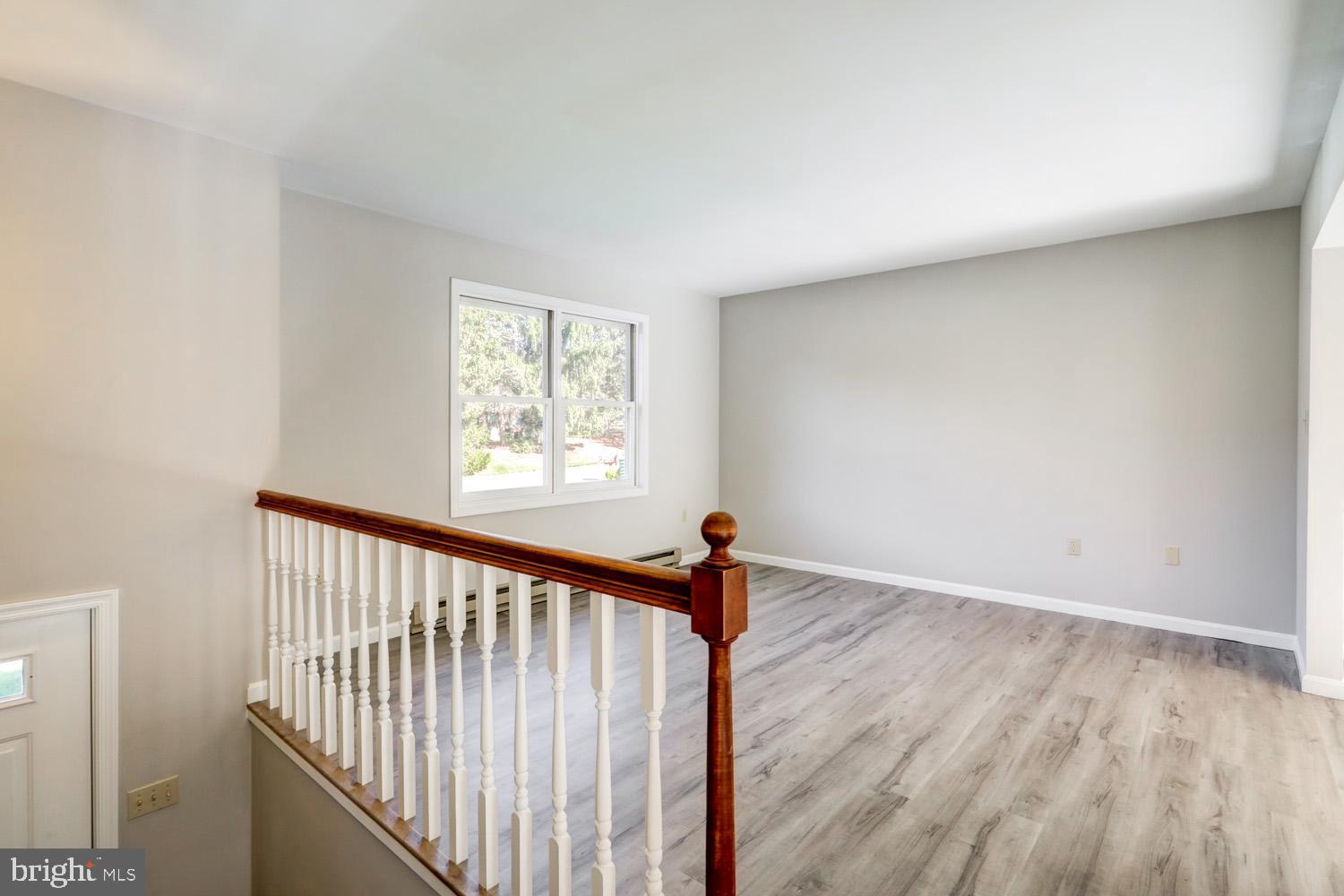 ELIZABETH TWP - Residential