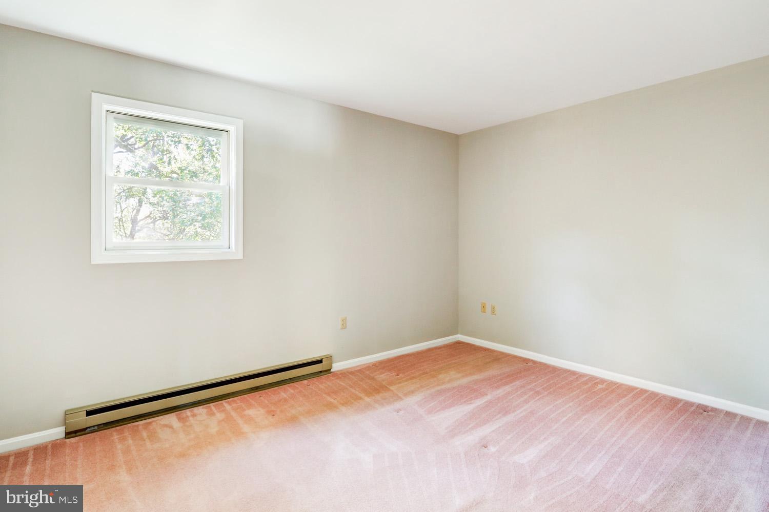 ELIZABETH TWP - Residential