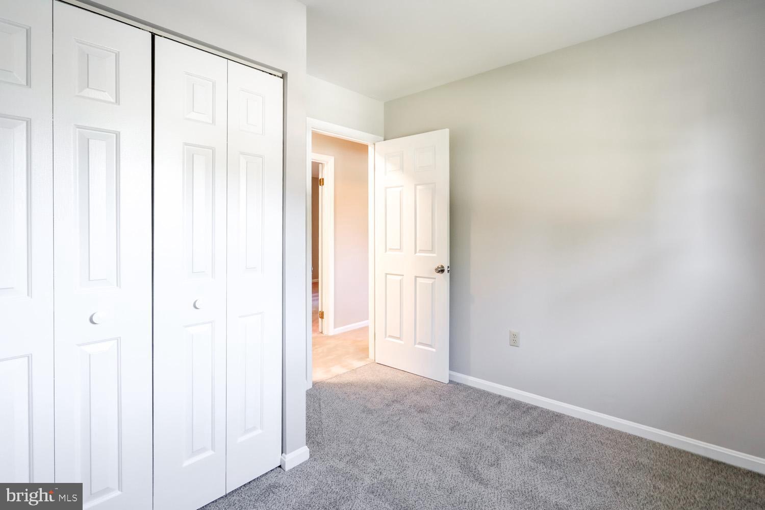 ELIZABETH TWP - Residential