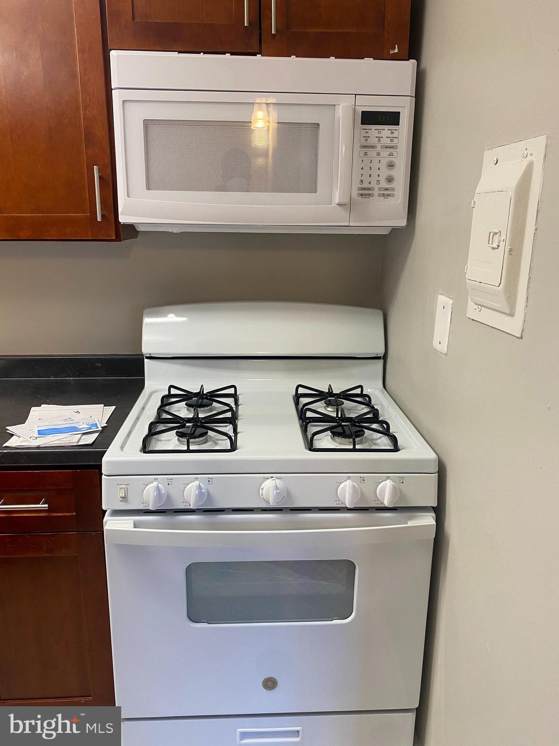 FRENCHMANS CREEK - Residential