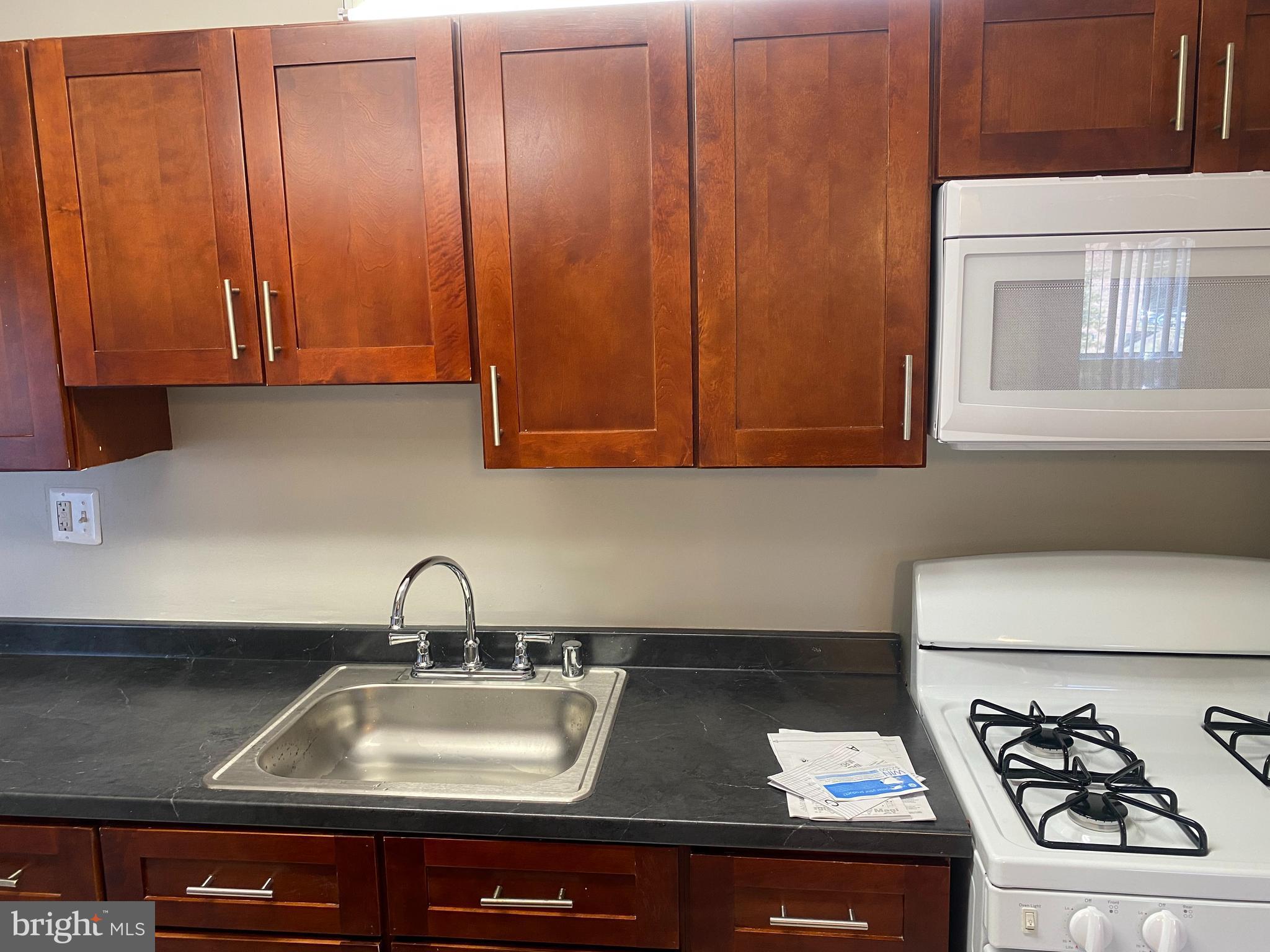 FRENCHMANS CREEK - Residential