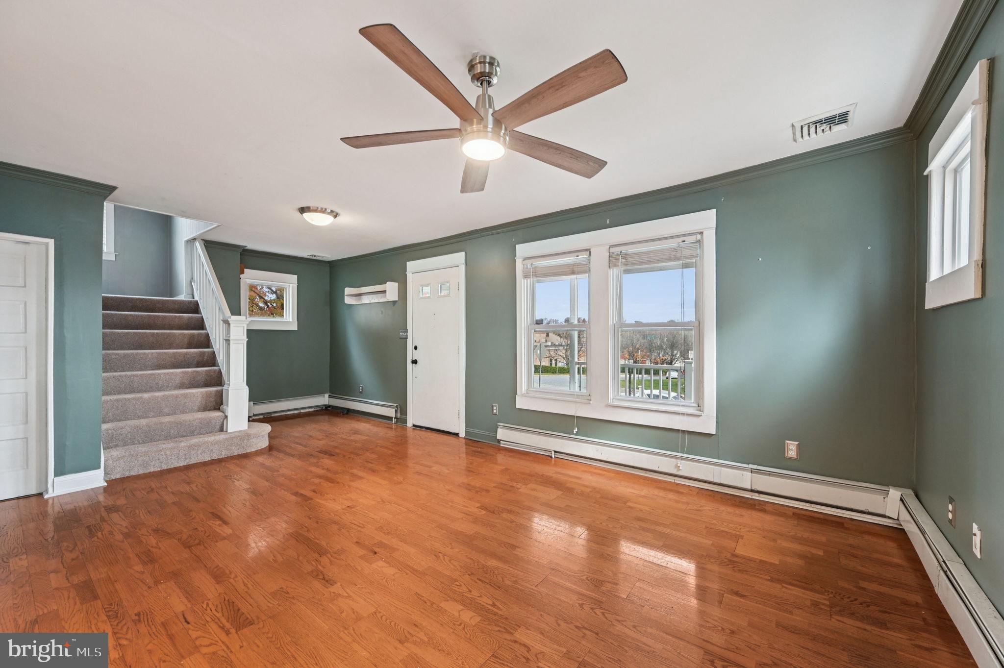 HAWTHORNE - Residential