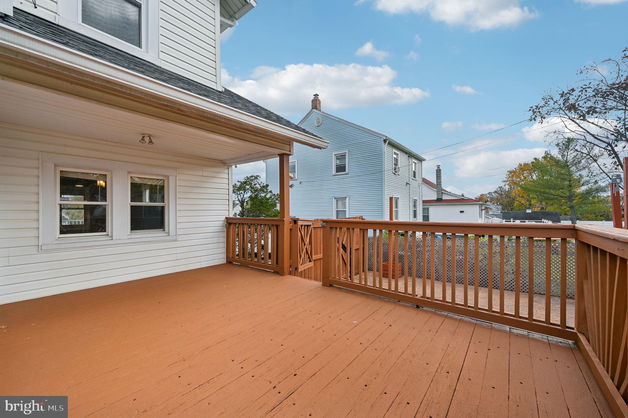 HAWTHORNE - Residential