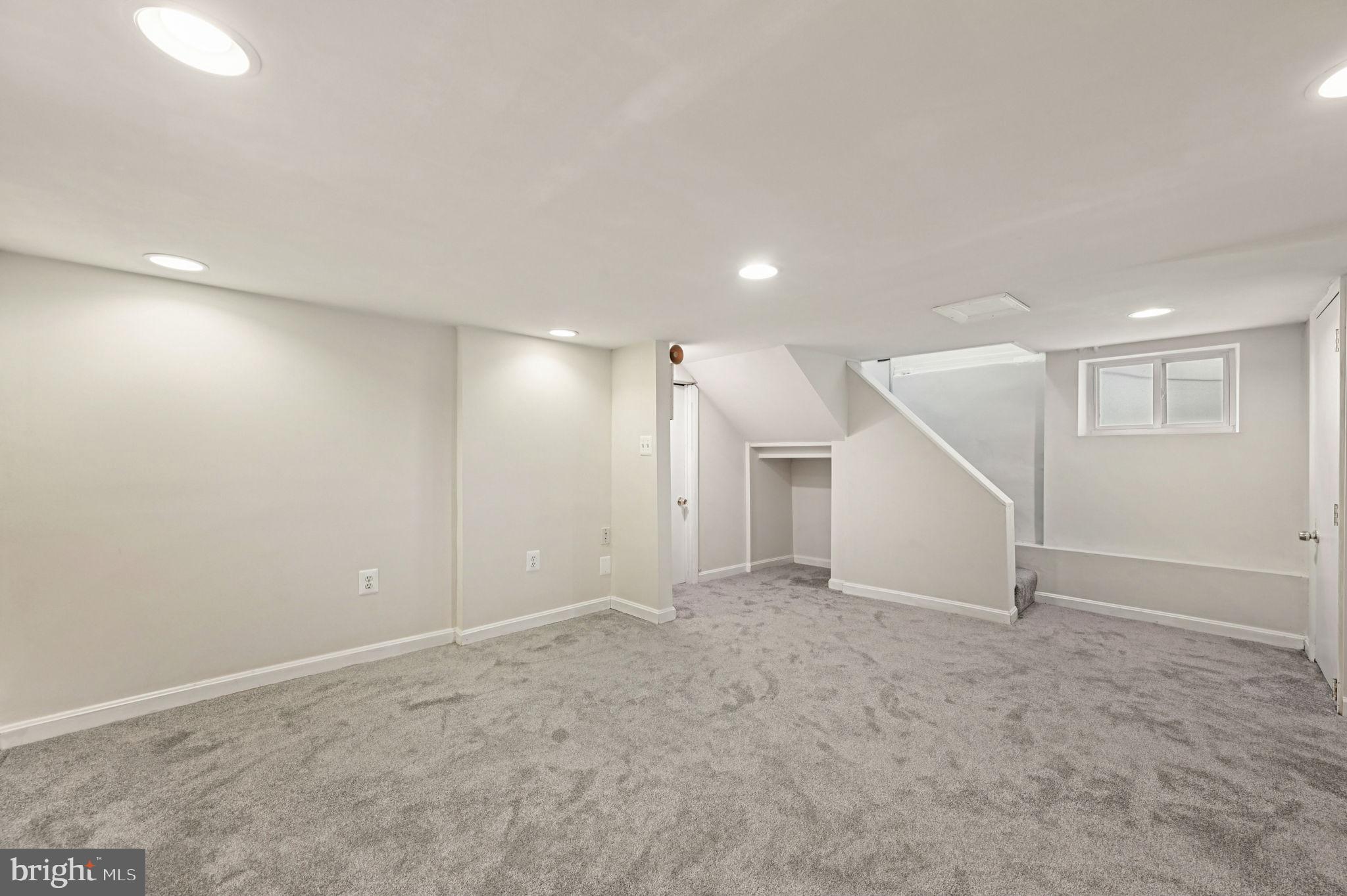 HAWTHORNE - Residential