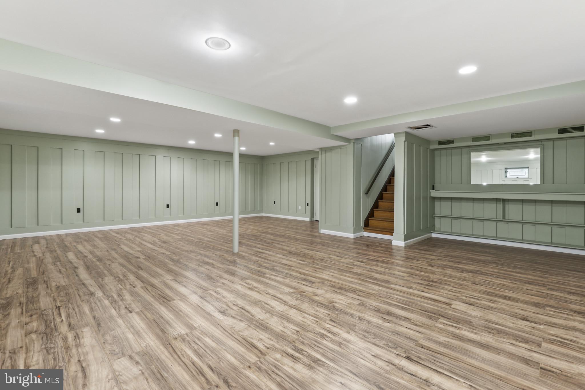 THE OAKS - Residential